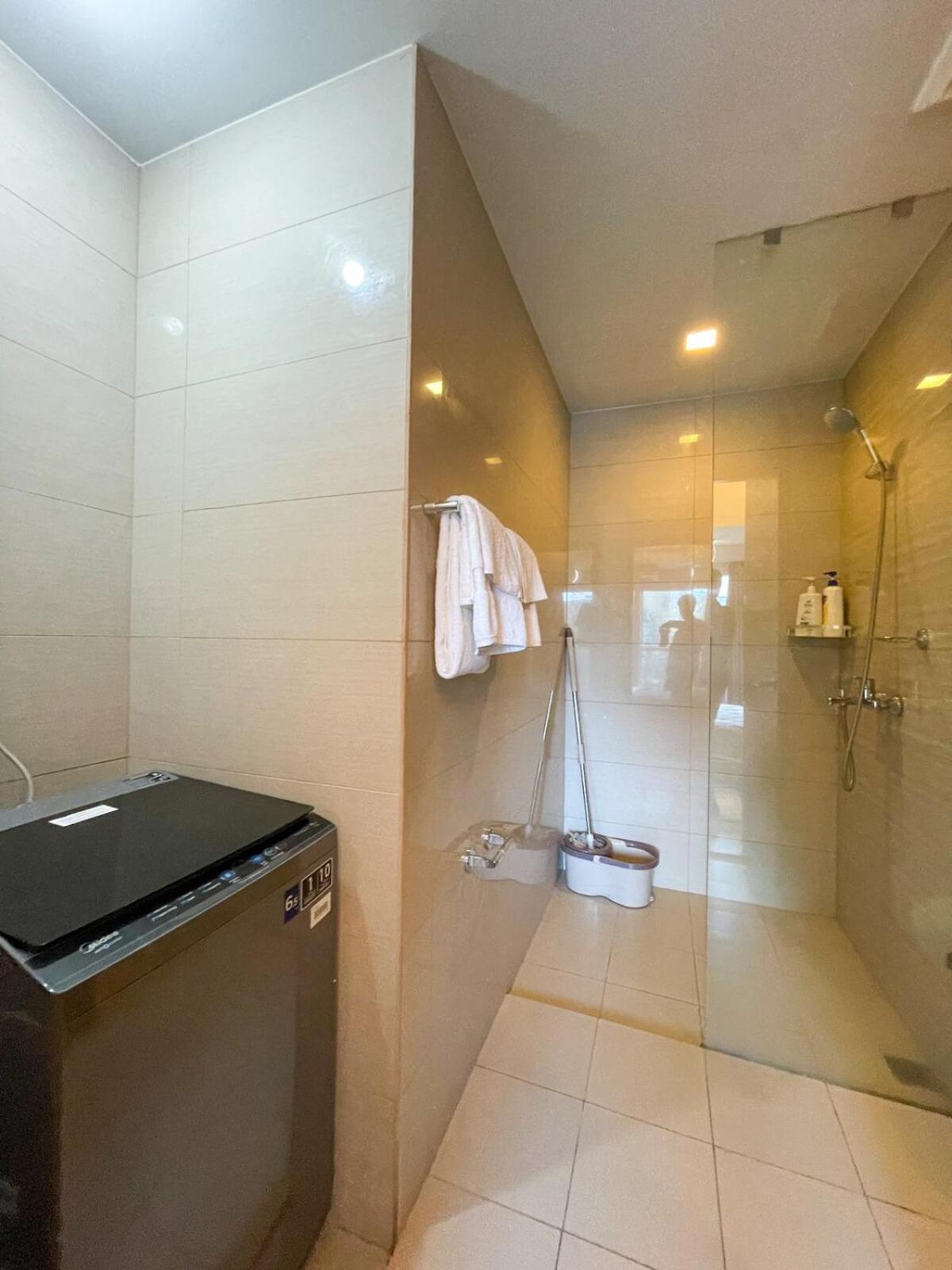 1br Executive Beside Okada & Solaire - 4pax Apartment Manila