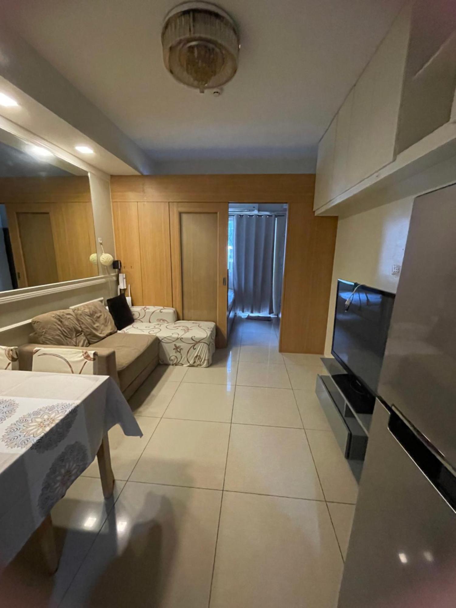 Apartment Unit 232d Pool View With Big Balcony