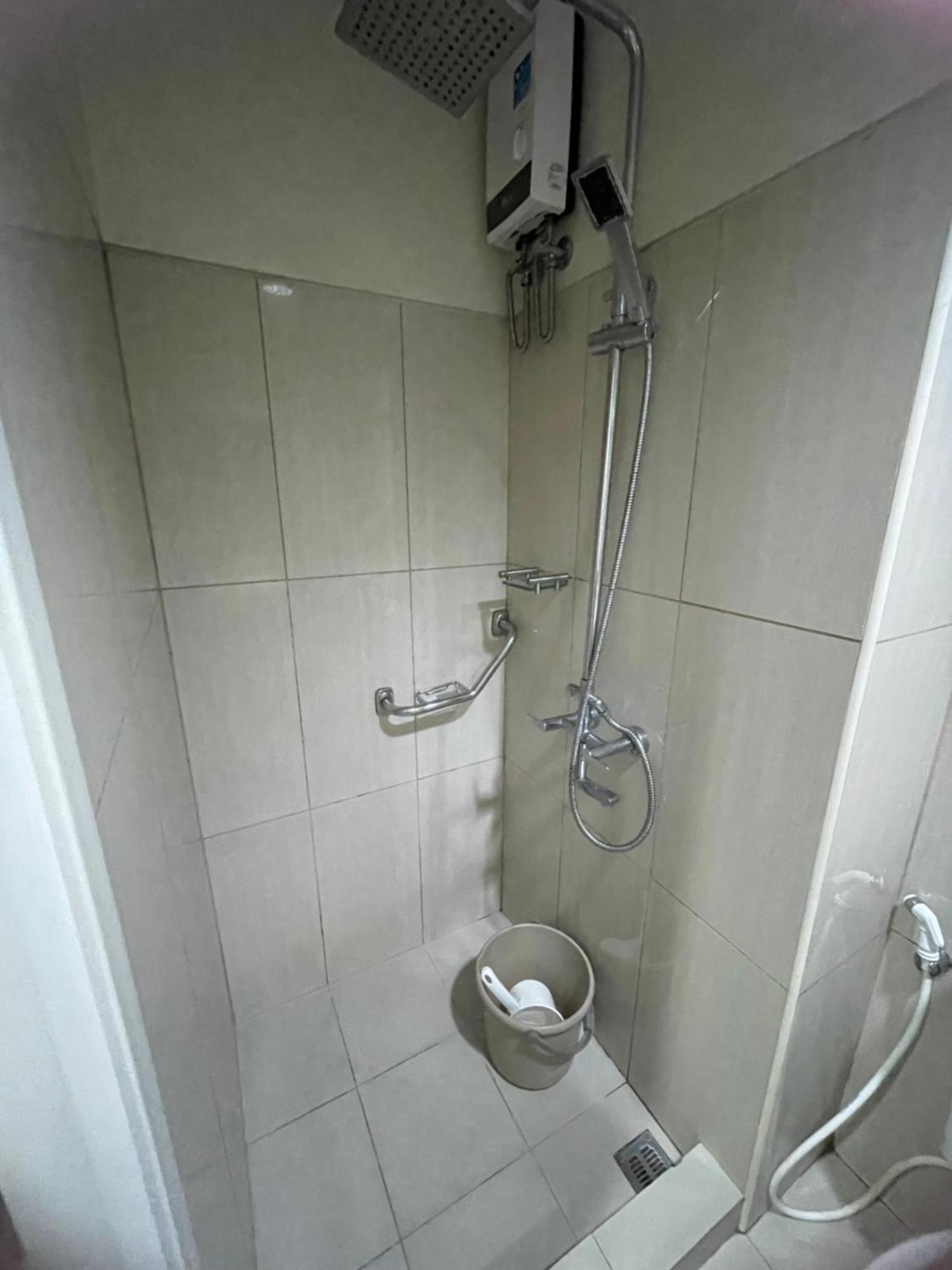 Unit 232d Pool View With Big Balcony * Manila