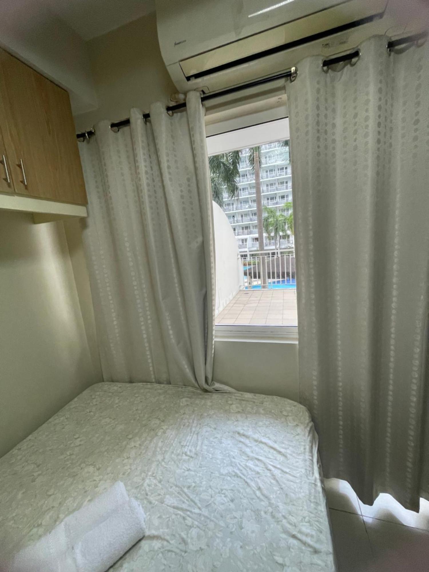 Apartment Unit 232d Pool View With Big Balcony