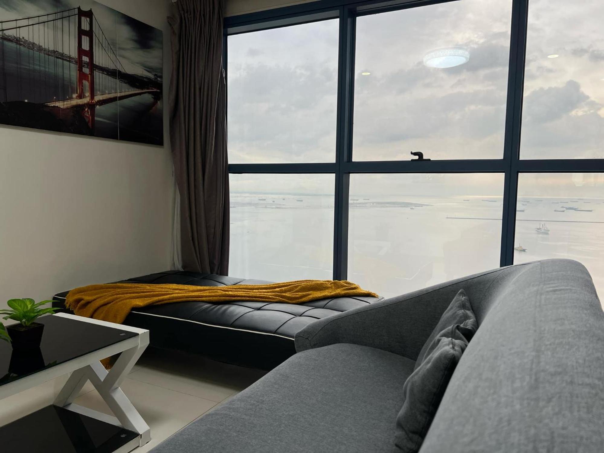 2br Grand Riviera By Mrsayla Aparthotel Manila