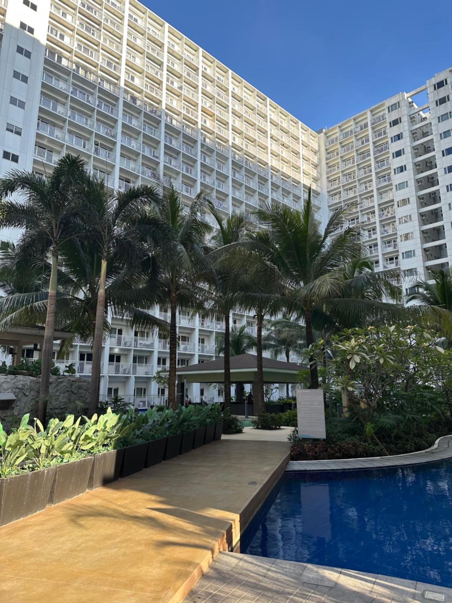 1br Shore Residences Near Mall Of And Naia #3