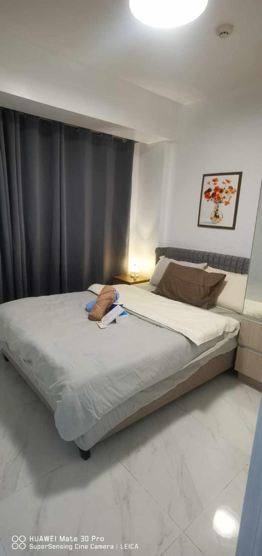 Monarch Parksuites Hotel 5*