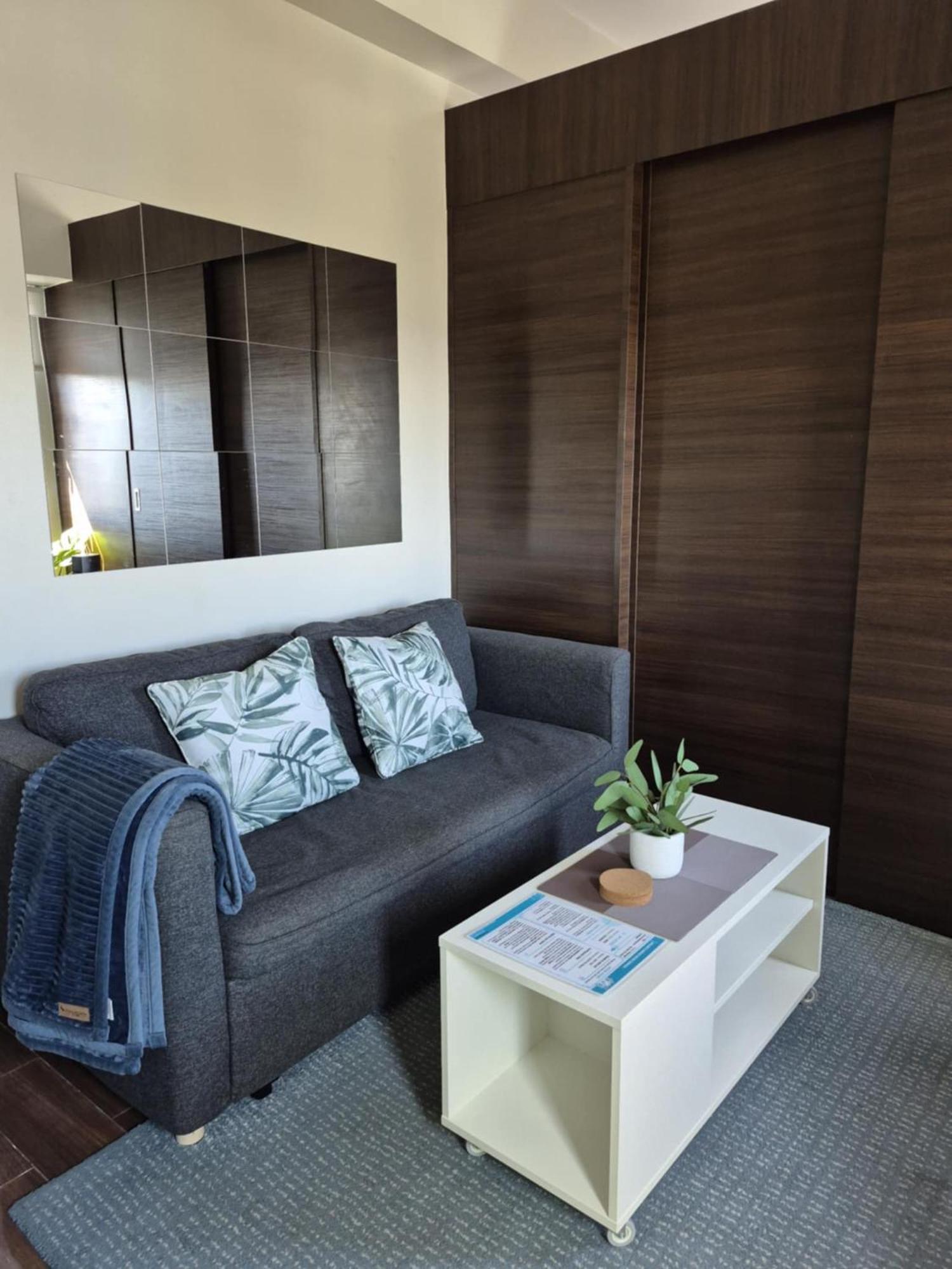 Air Residences Makati - Fully Furnished With Skyline Views! *