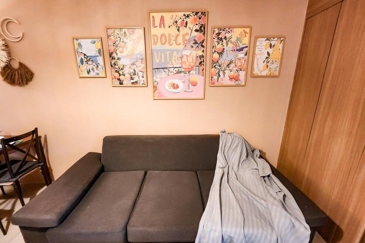 Spacious 1br 55sqm Moa With 100mbps Netflix Speakers *