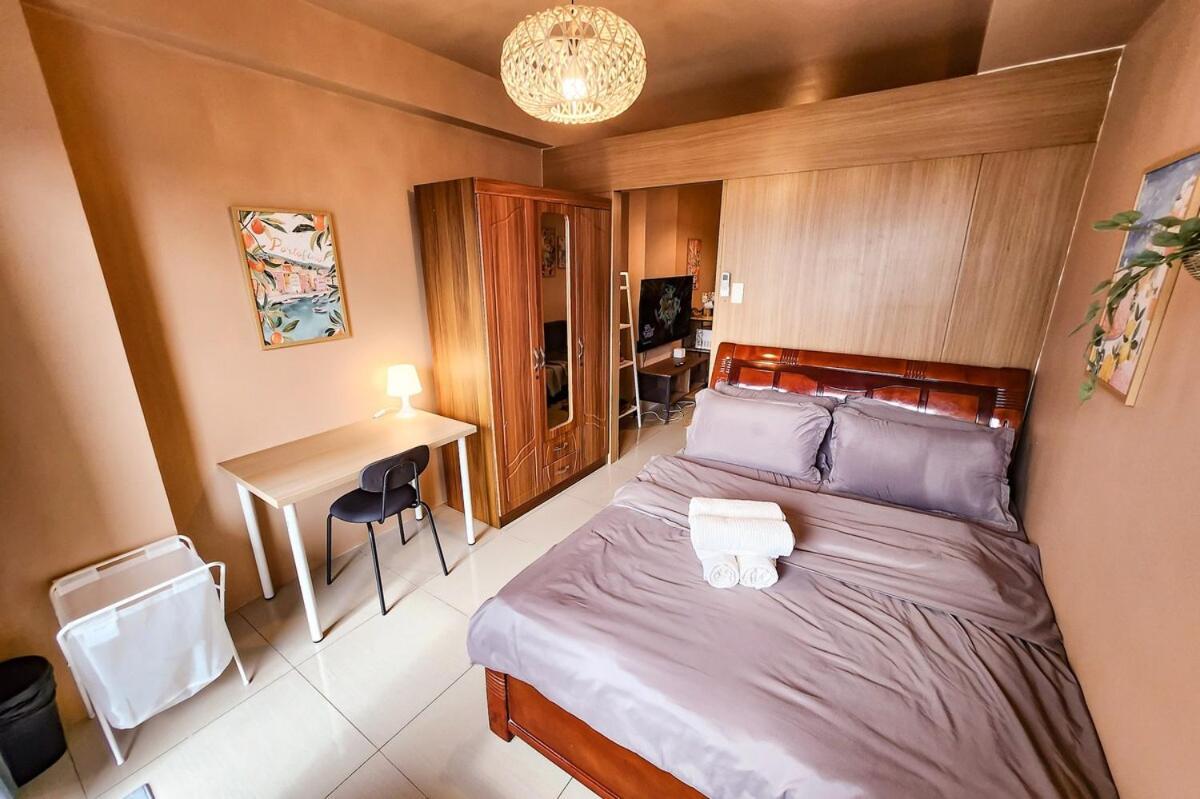 Apartment Spacious 1br 55sqm Moa With 100mbps Netflix Speakers