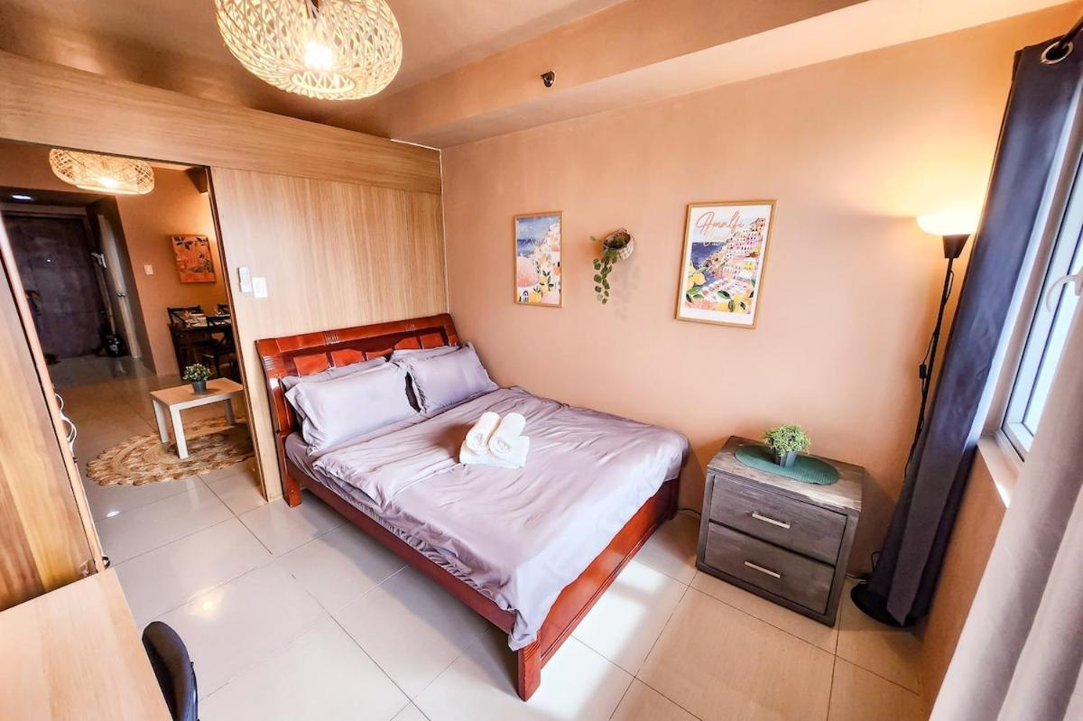 Apartment Spacious 1br 55sqm Moa With 100mbps Netflix Speakers Manila