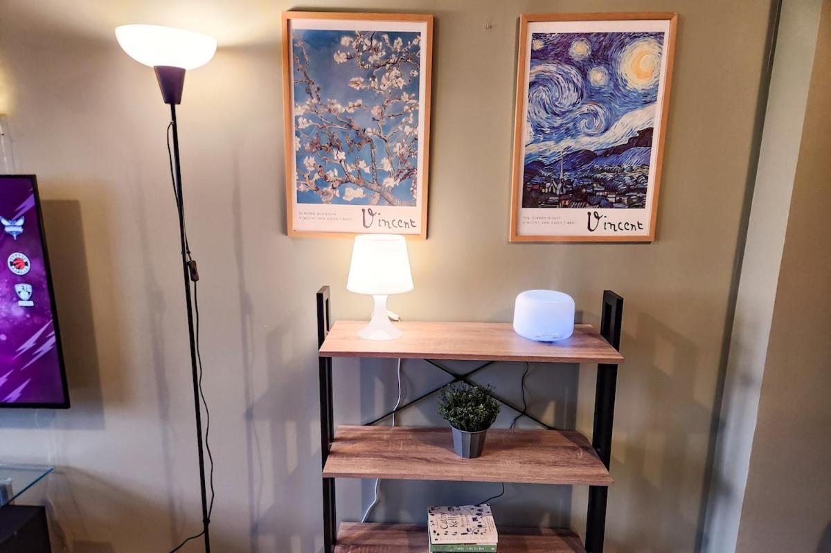 Apartment Artsy 110sqm 2br In Moa 200mbps Wifi Xbox Printer *