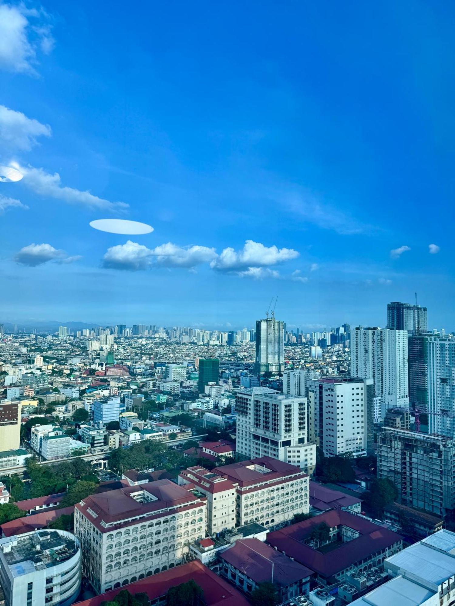 Cozy 1br In Near Us Embassy And Robinsons Place *