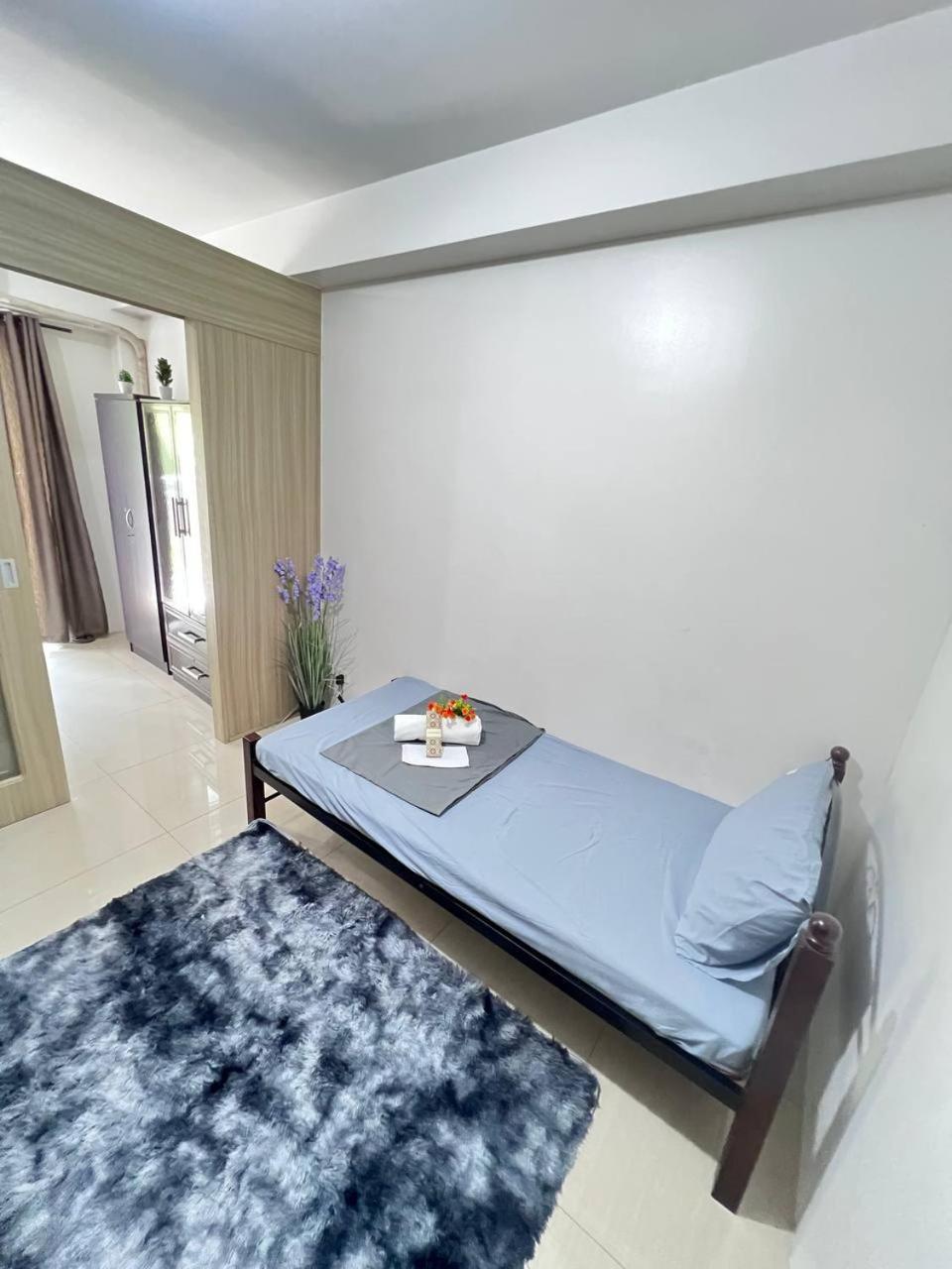 Unistay Shore Amazing Pool View Hotel 4*
