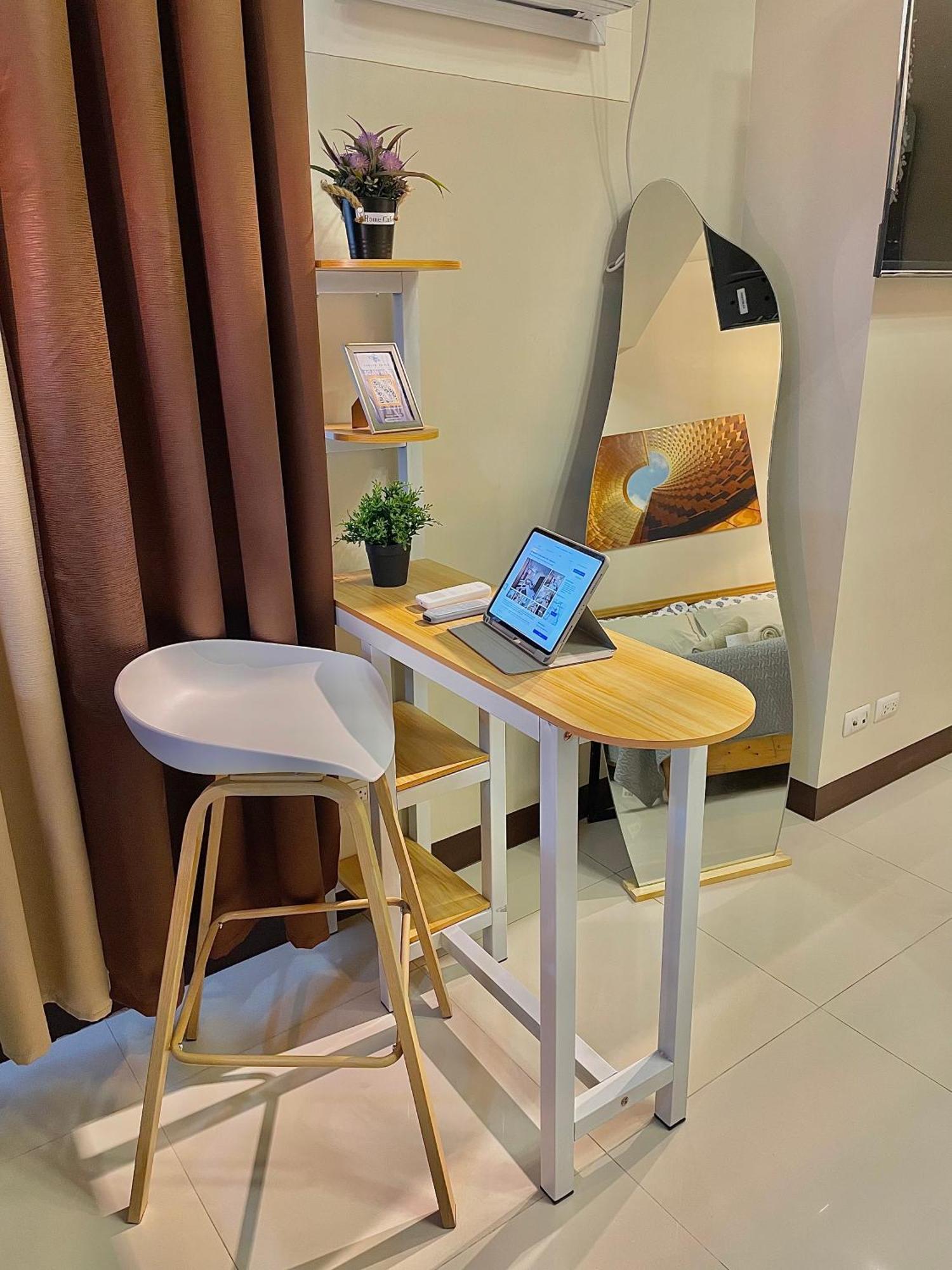 Caelus Aerie - 101 Newport Mnl Near Naia Terminal 3 Manila
