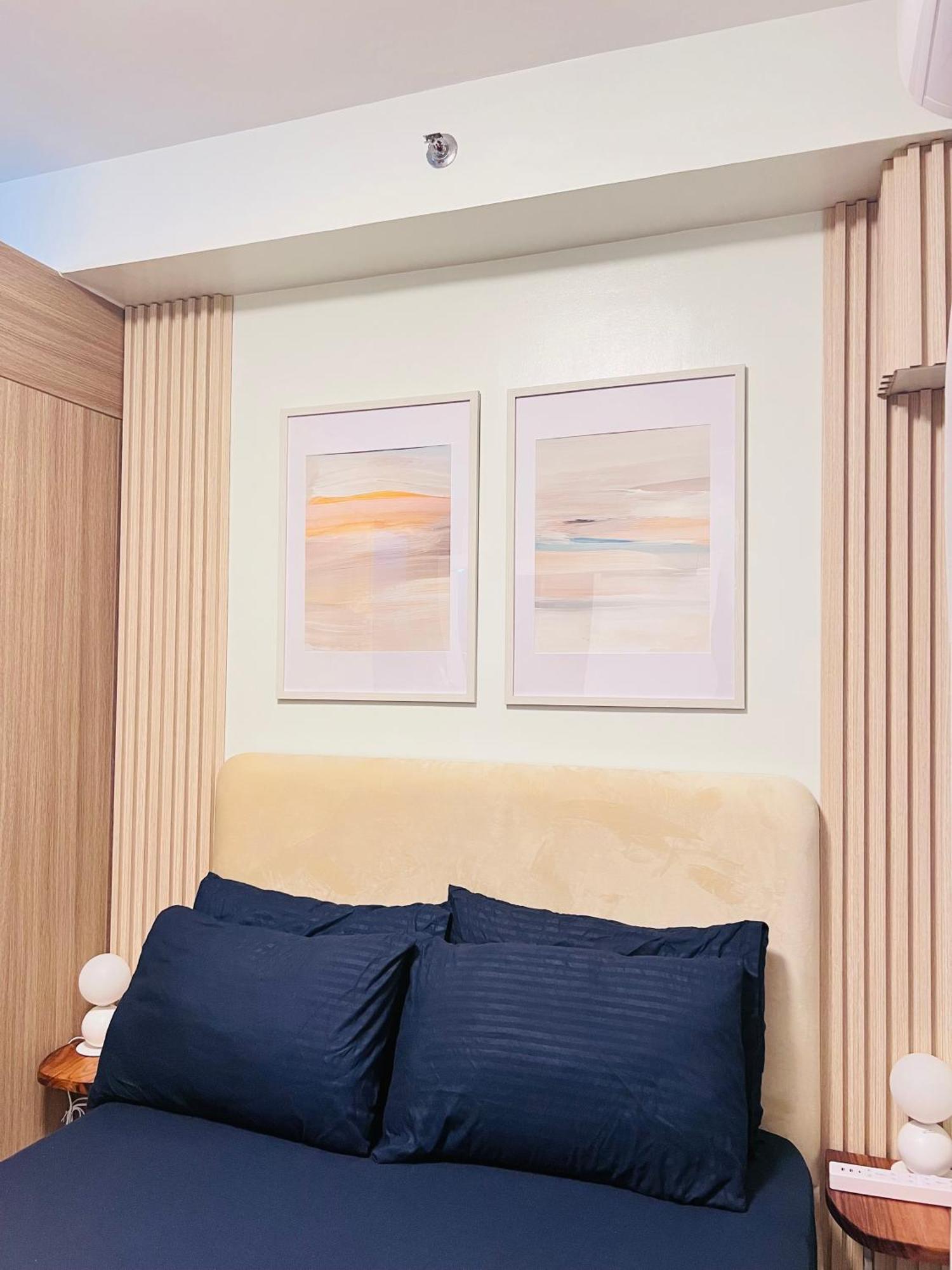 Aparthotel Staycation Near Sm Moa By Shara Dungo *