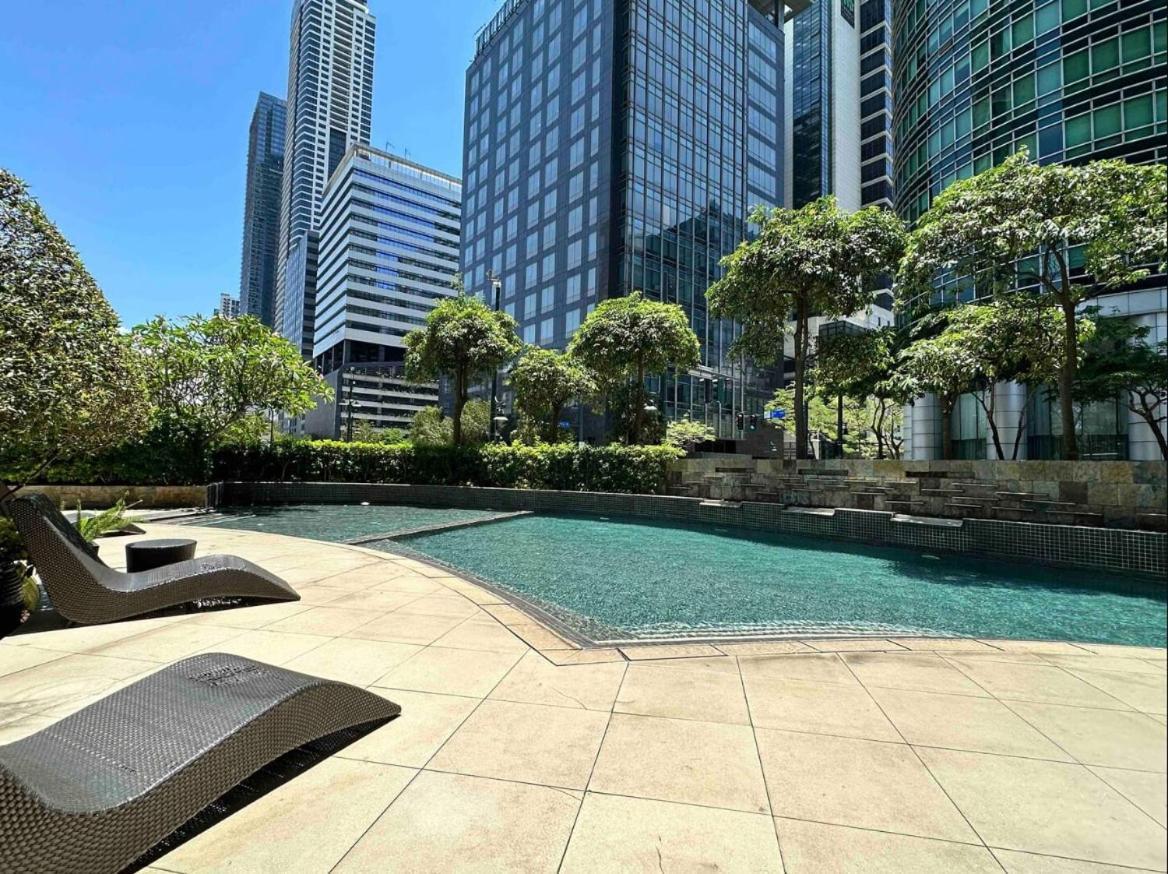 2br In Bgc *