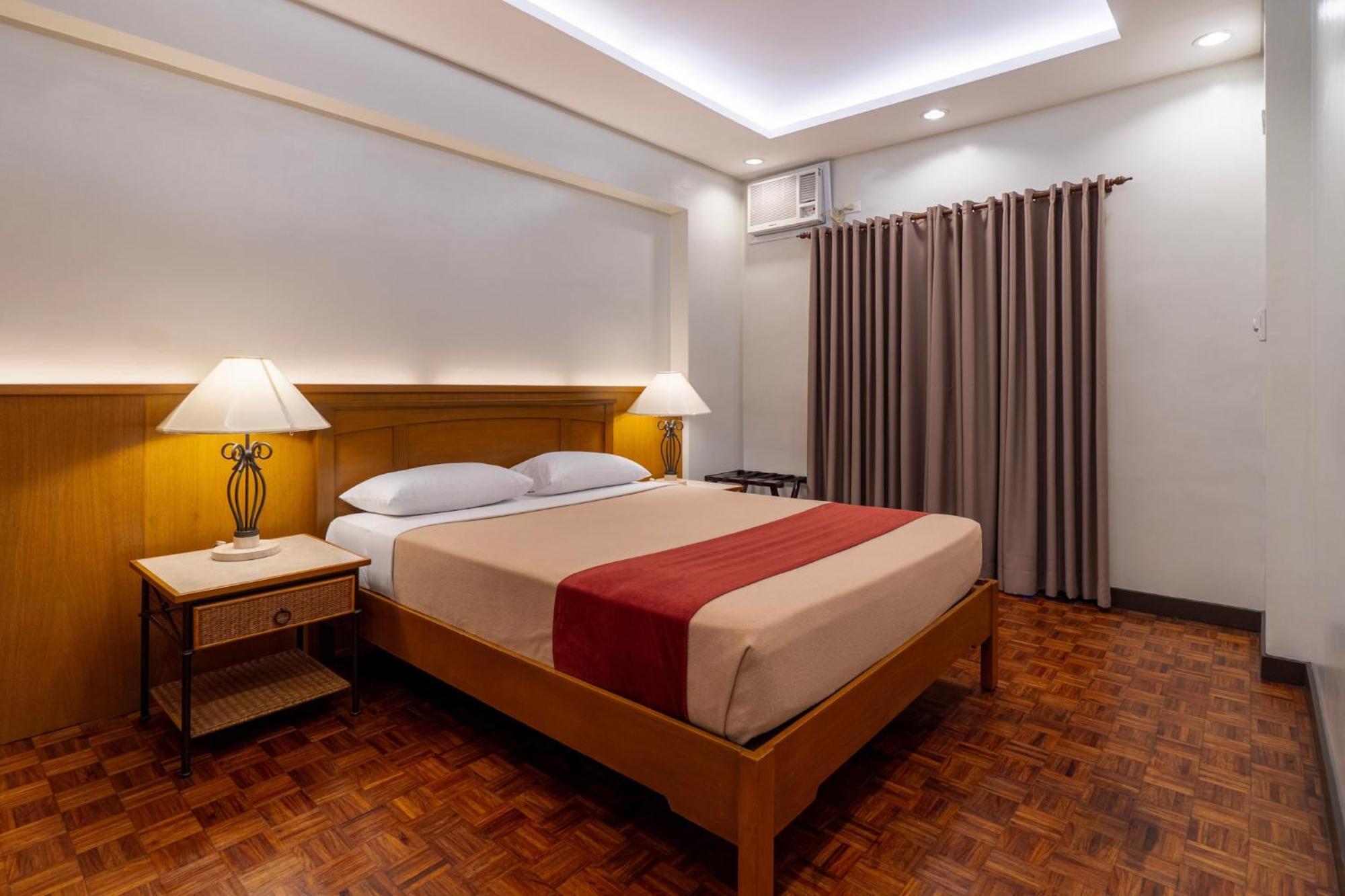 Hotel Tropicana Manila