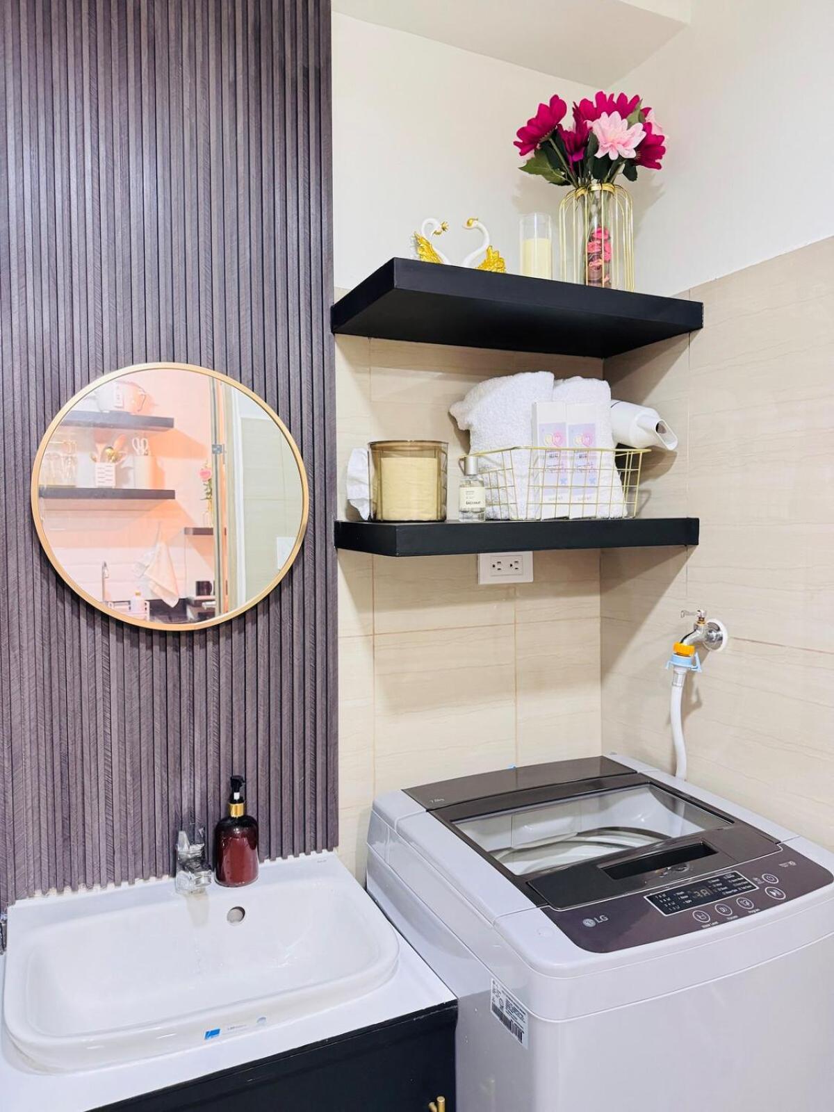 Like At Pasay Apartment