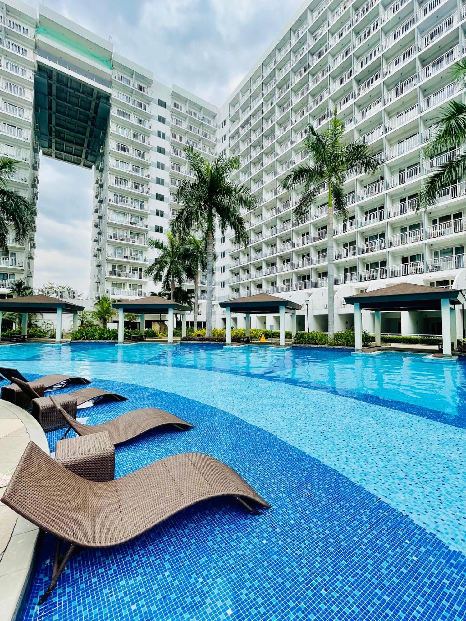 Icy Condotel In Shell Residences Apartment *