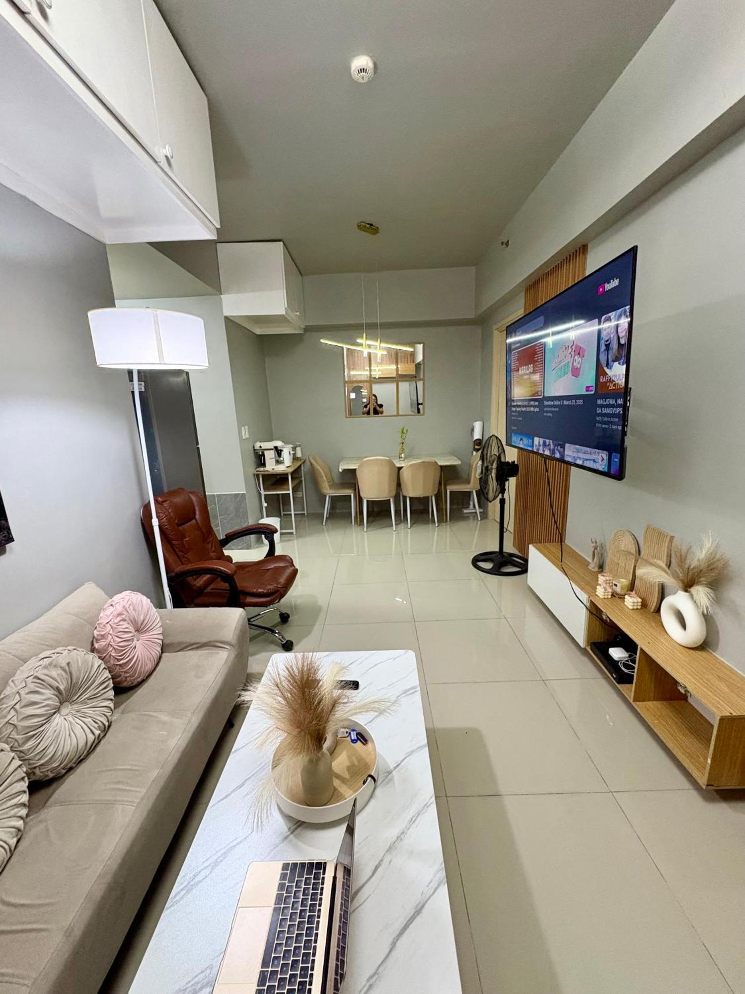 Comfy Cozy Staycation Manila