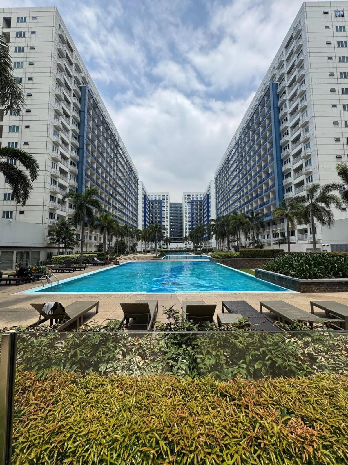 Mall Of 2br At Sea Residences With Wifi Manila