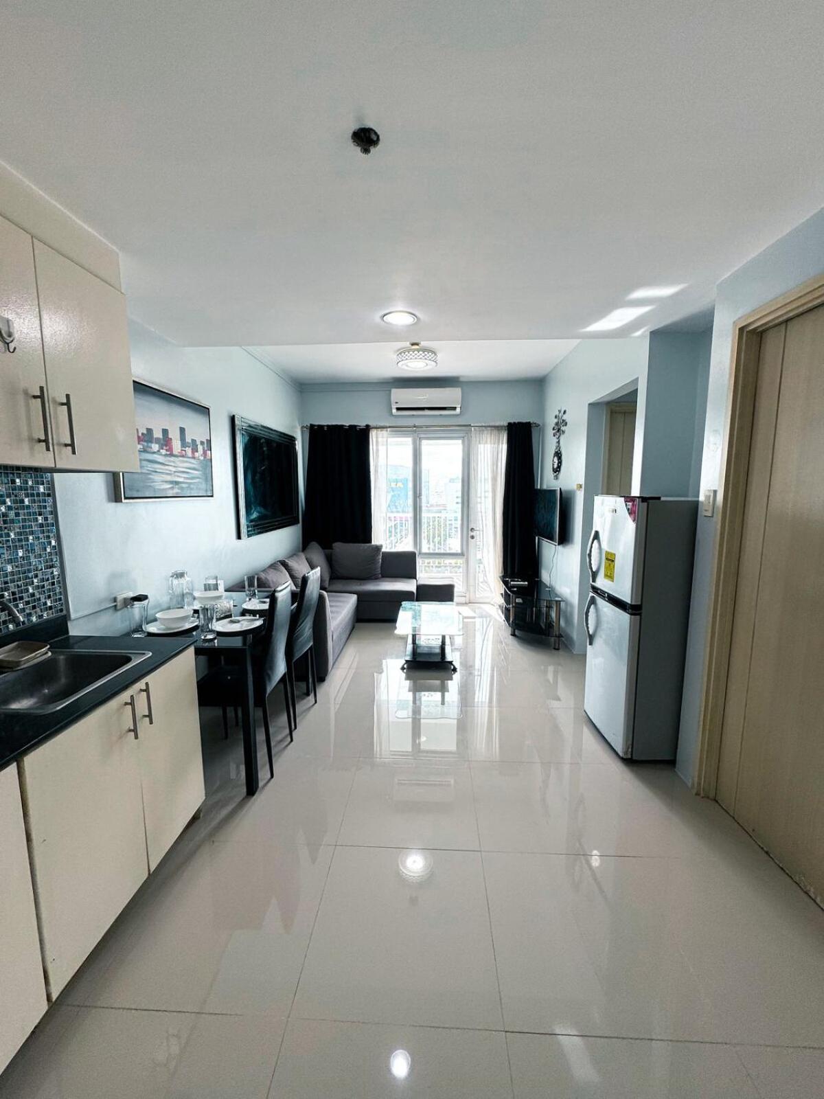 Apartment Mall Of 2br At Sea Residences With Wifi Manila