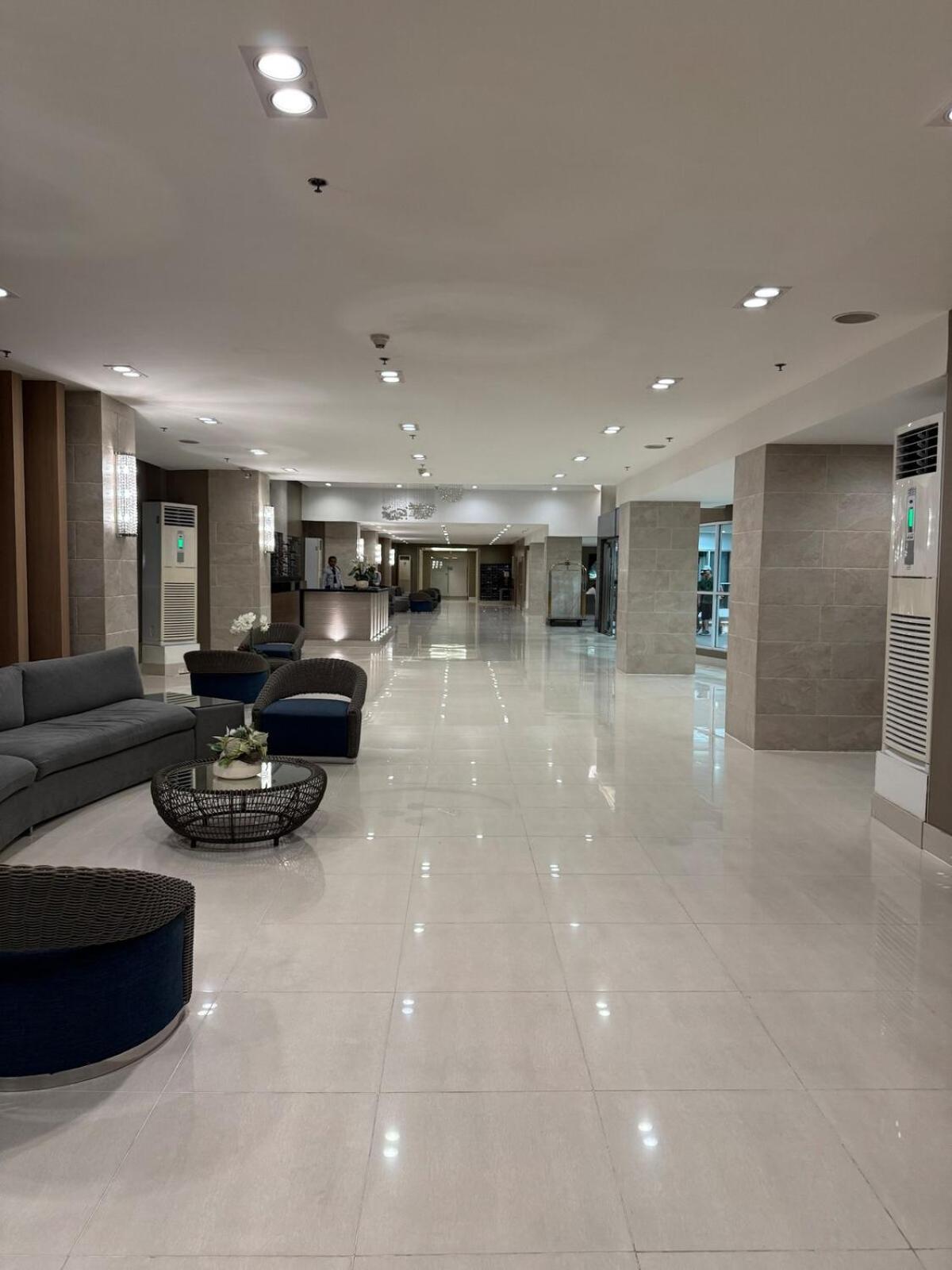 Apartment Mall Of 2br At Sea Residences With Wifi *