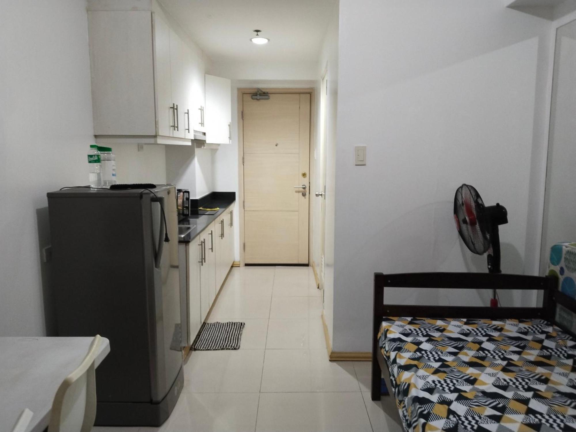Mall Of Sea Condotel Hostel Manila