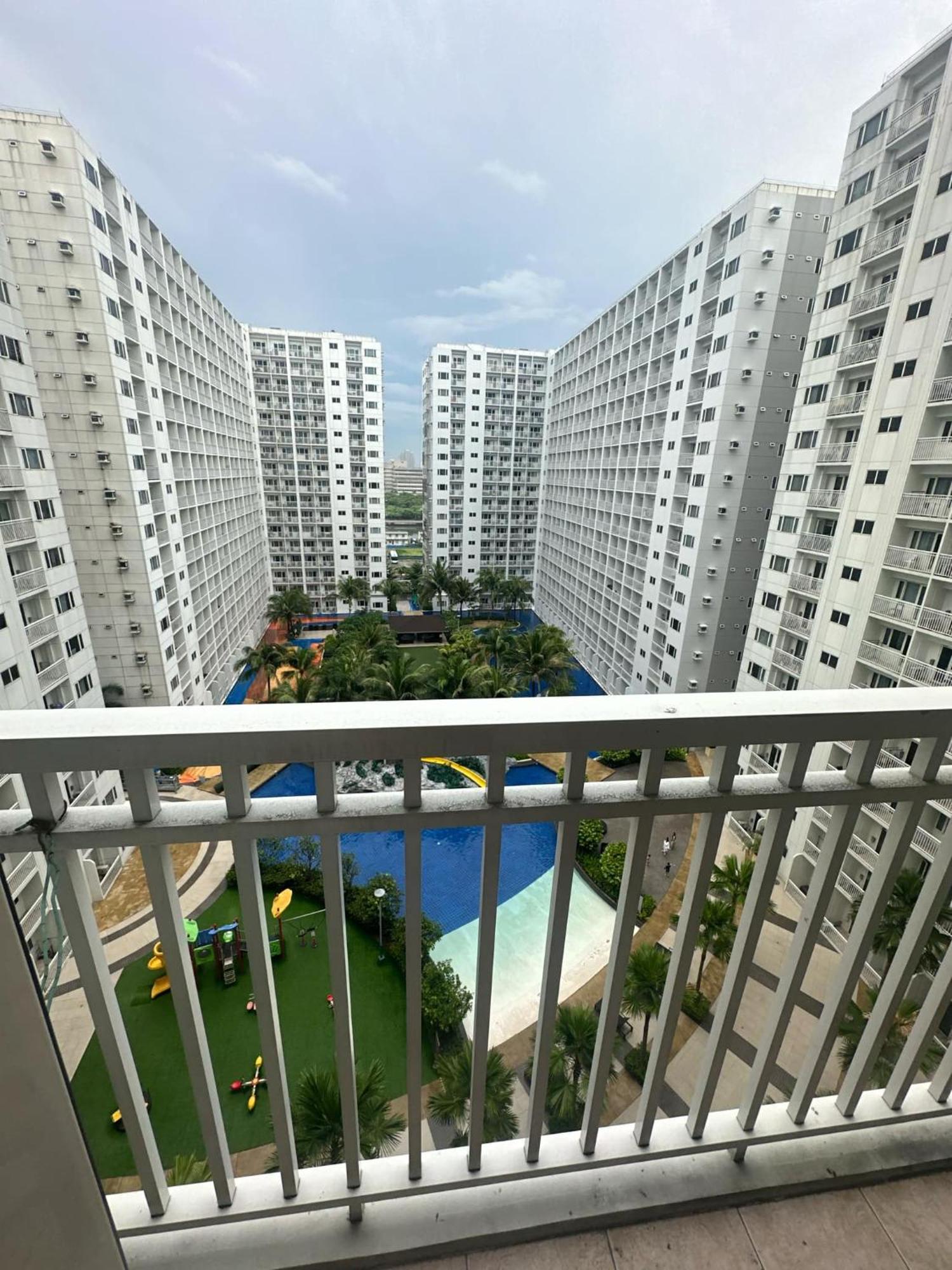 Shore Residences Near Moa