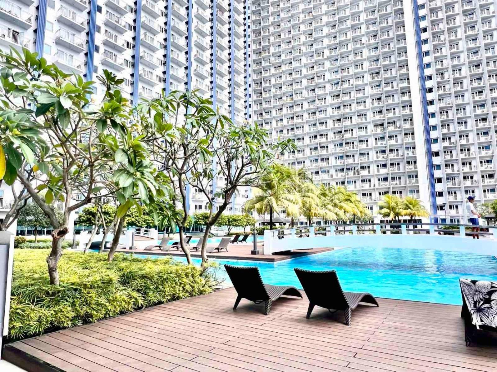 Makati Business District Residences * Manila