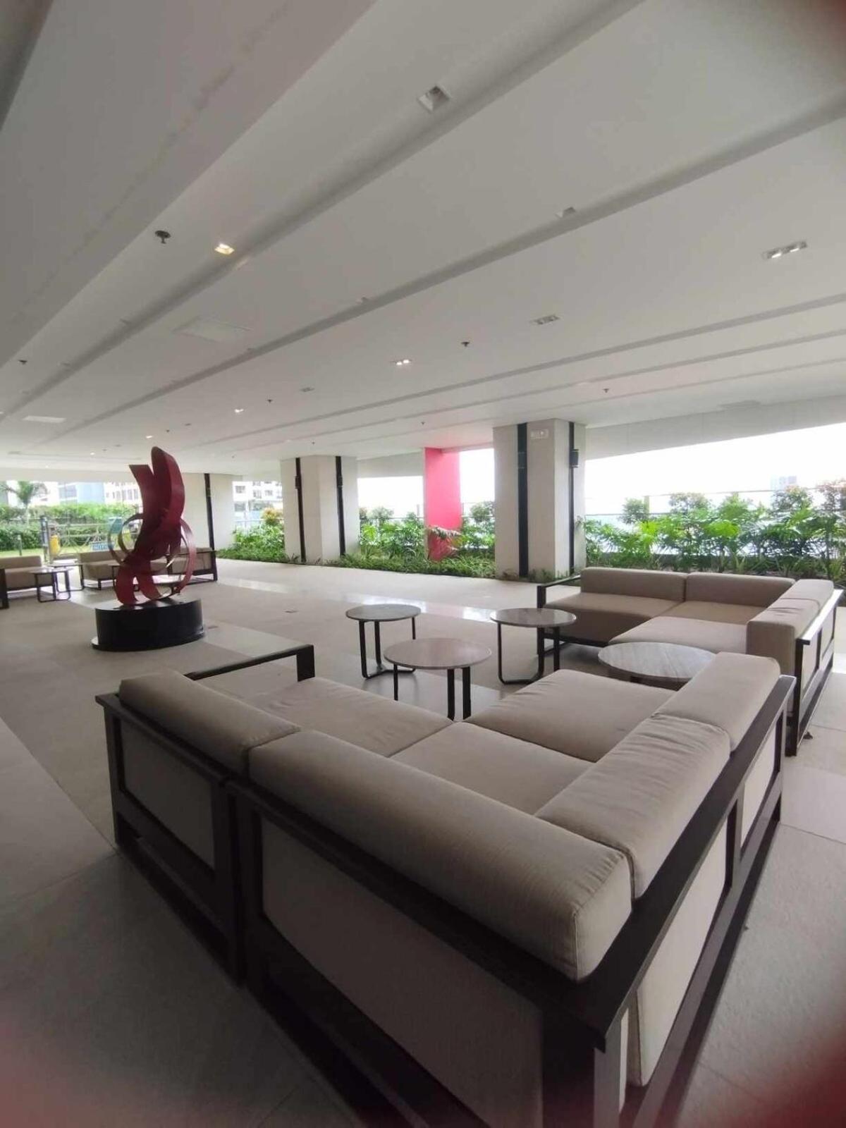 Stylish 1br In Makati *
