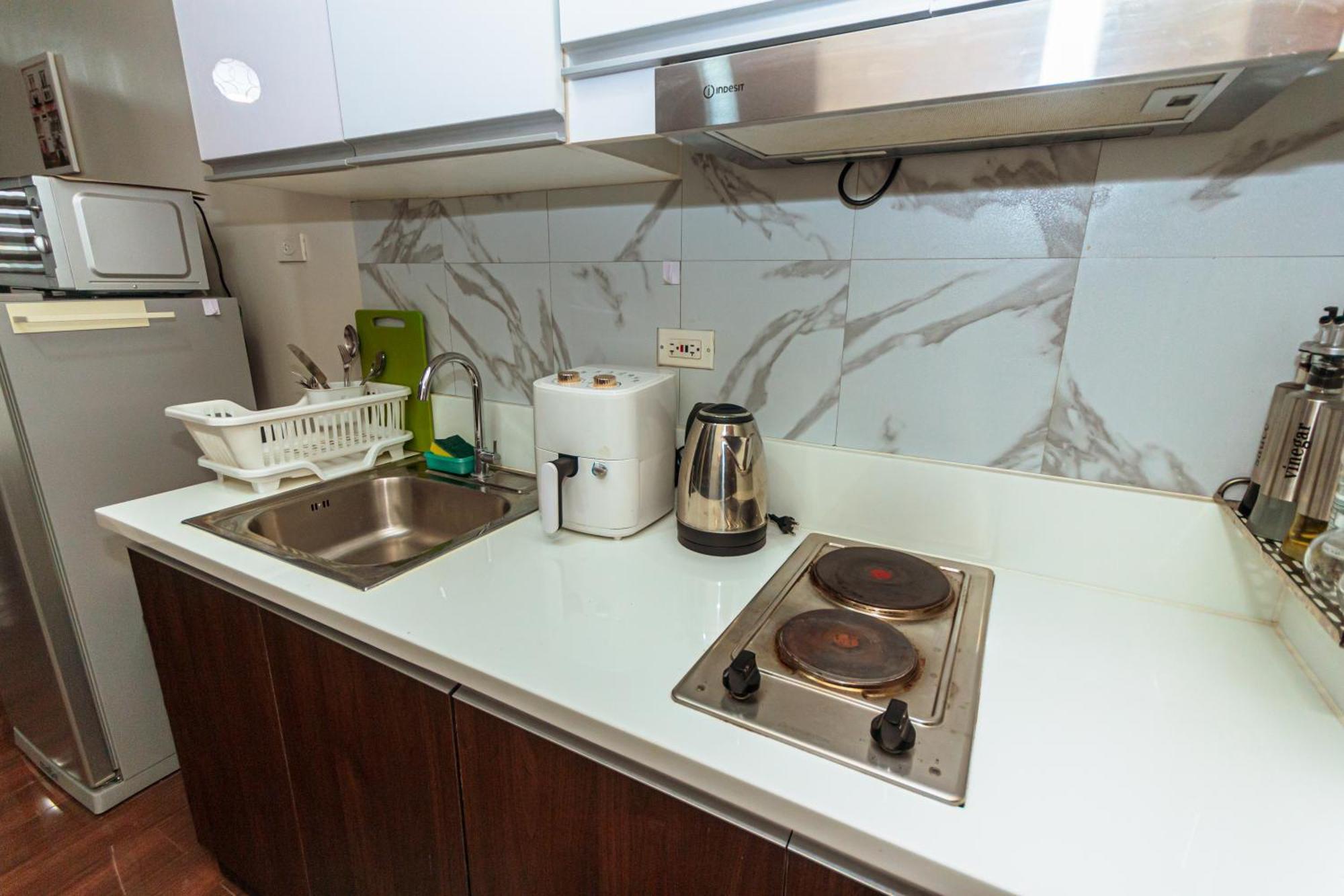 Apartment Air Penthouse 59 Gym Swim Park 300 Mbps
