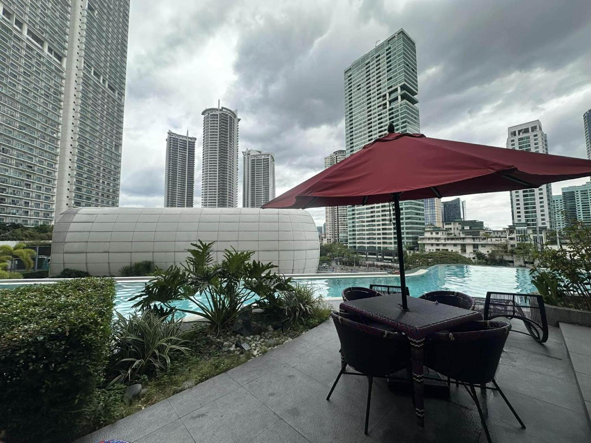 Residences At Acqua Madr Excellence Hotel Manila