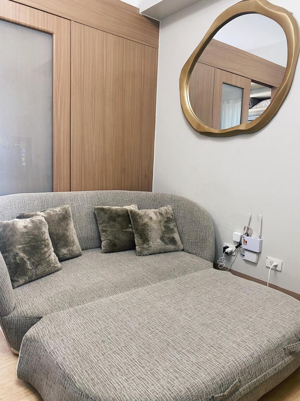 1-br With Balcony In Shore 3 Residences, Pasay Apartment
