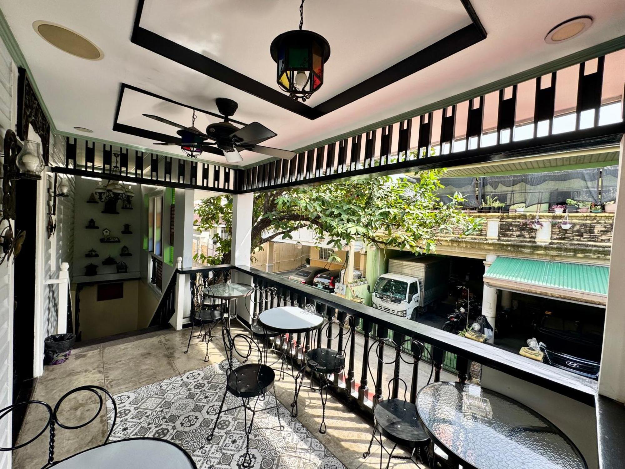 Park Avenue Guest House 2443 Pasay City Guest house 2*