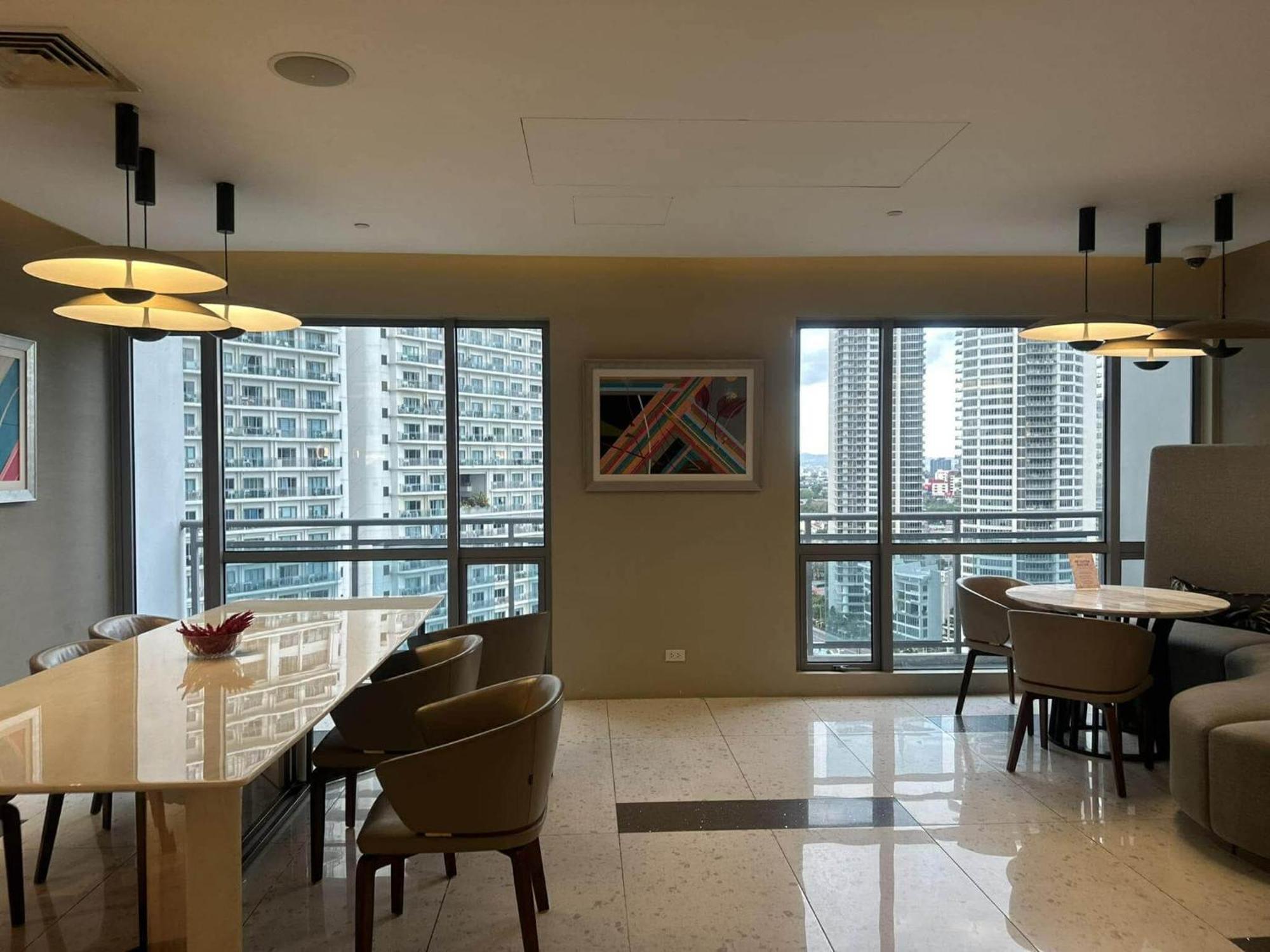 Residences At Acqua Madr Excellence 4* Manila