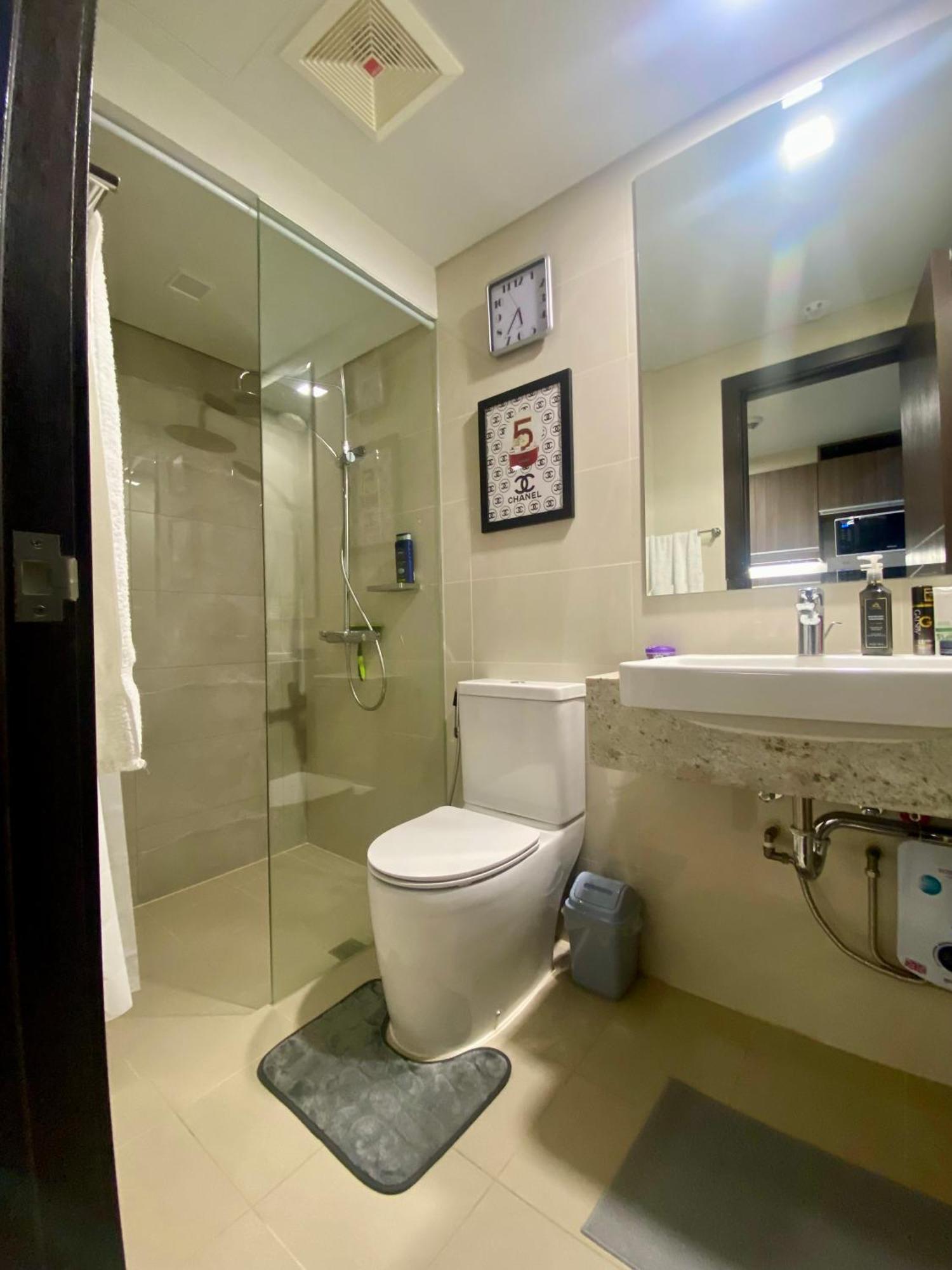 Aparthotel Park Mckinley West In Bgc Taguig