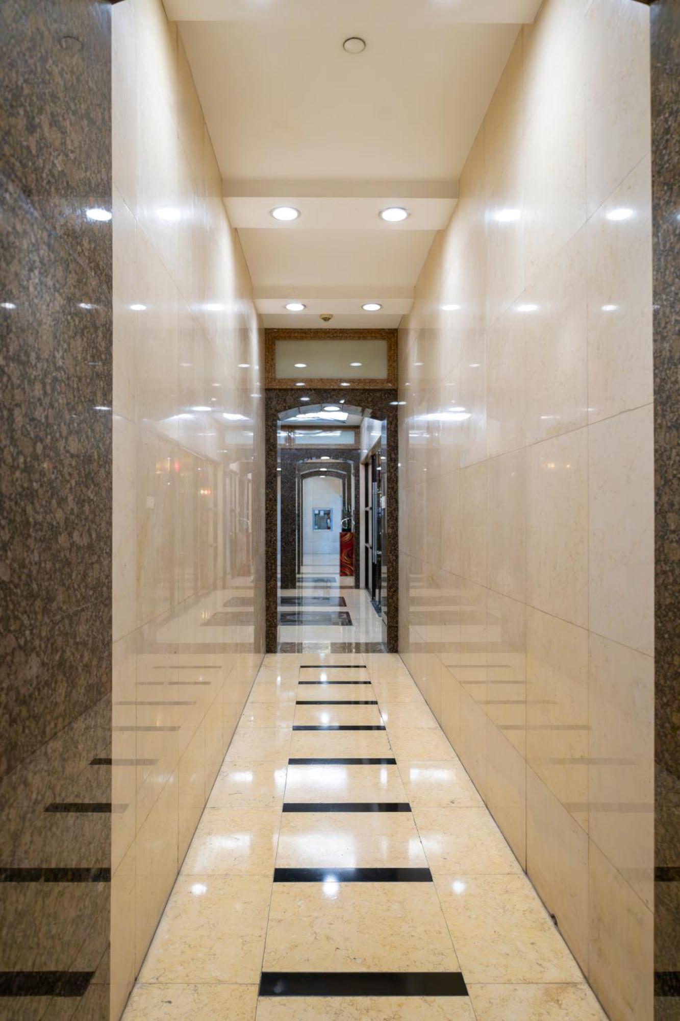 Forbeswood Parklane 1br With Golf View *