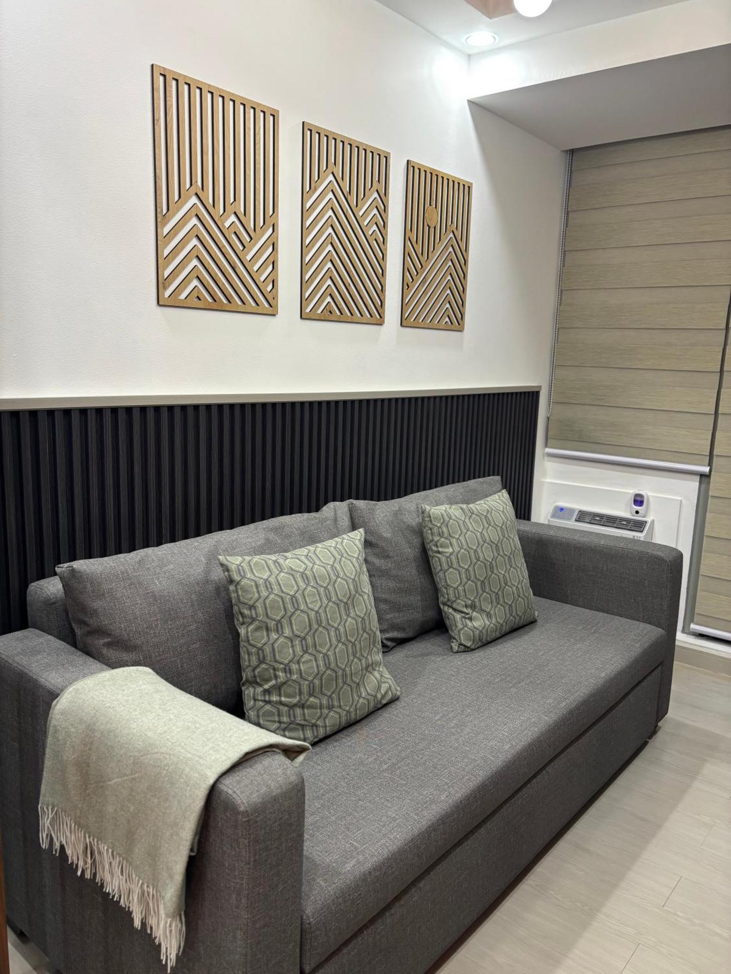 Aparthotel The At Azure South - Bahamas Paranaque City