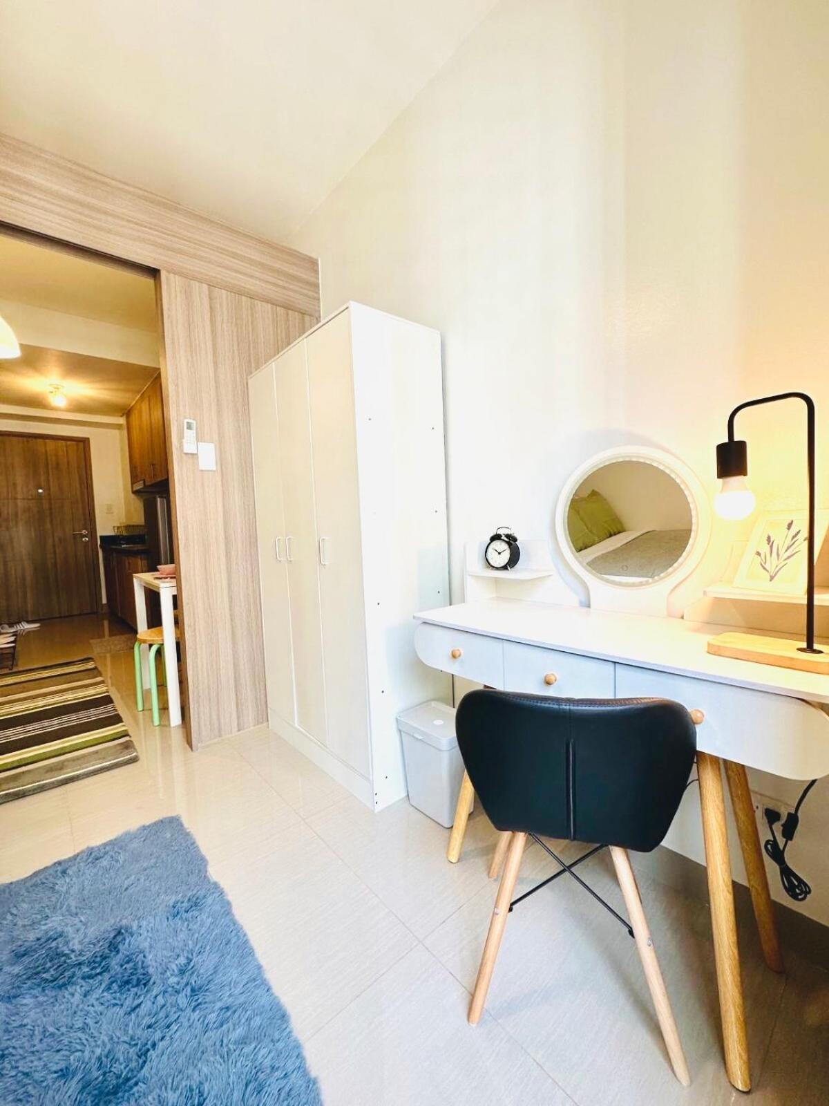 Cb 1162 House Apartment Manila