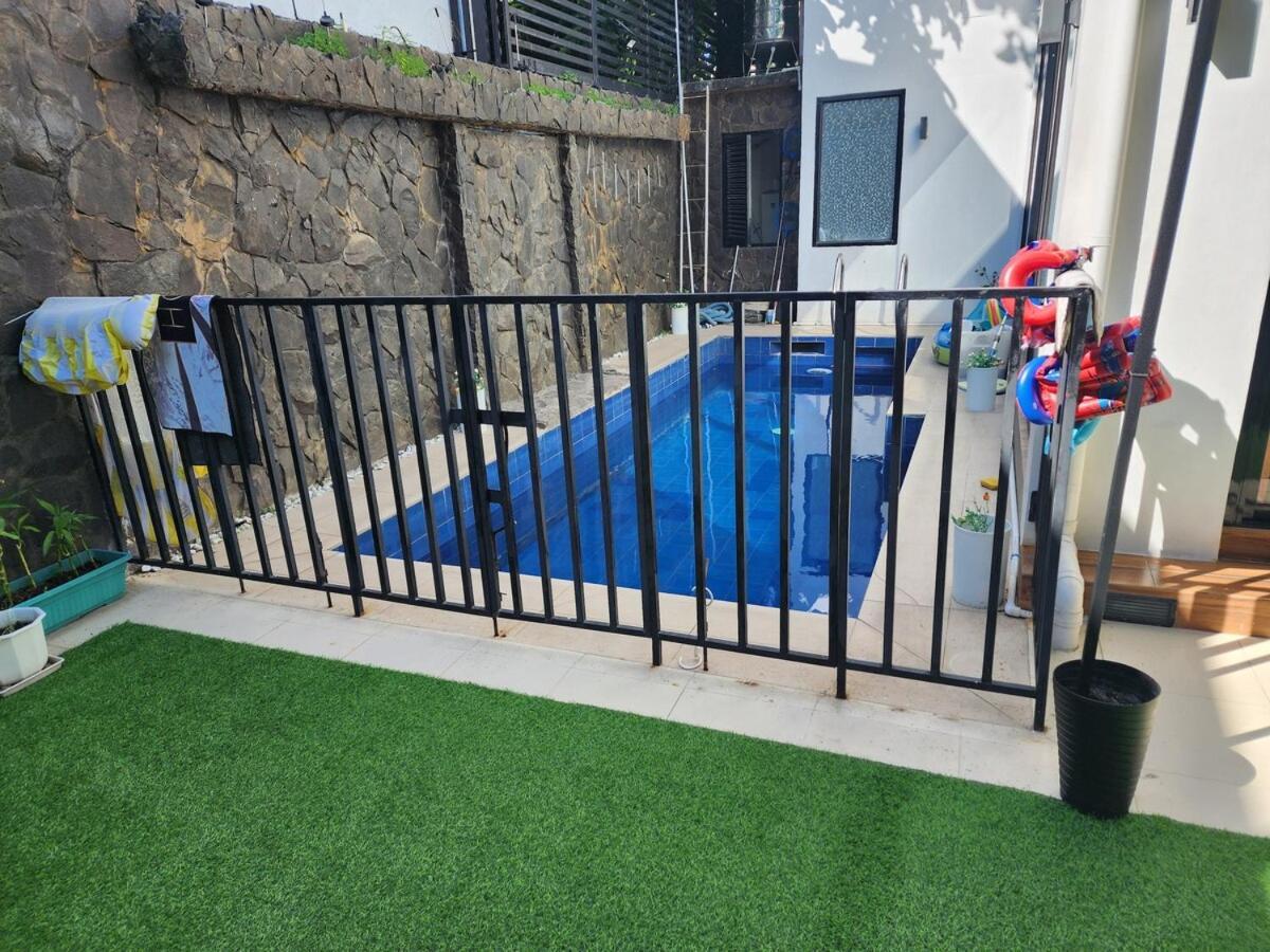 Family With Private Pool *