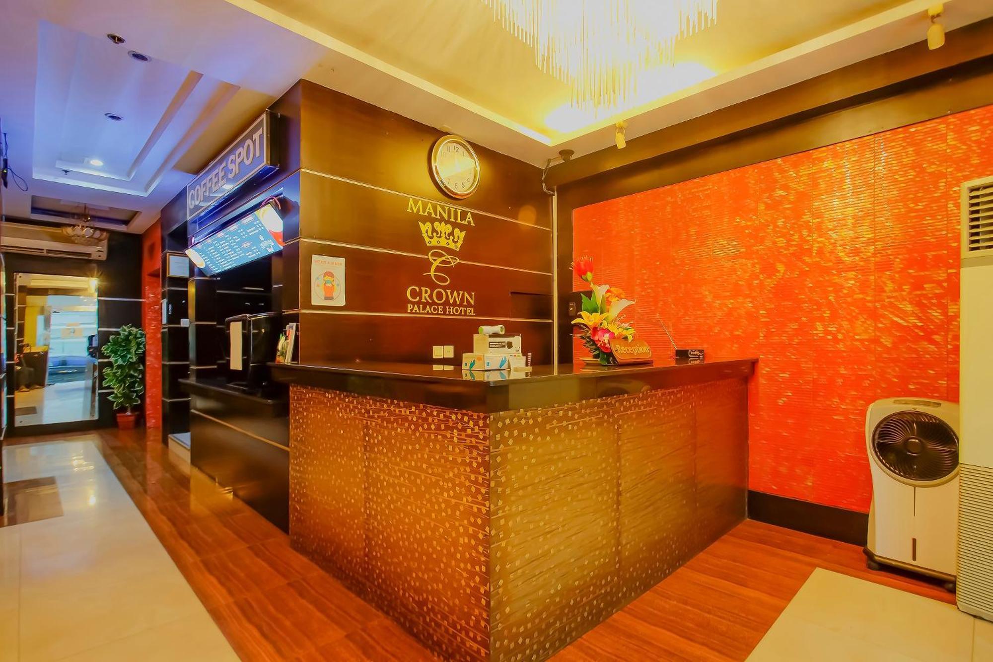 Hotel Crown Palace