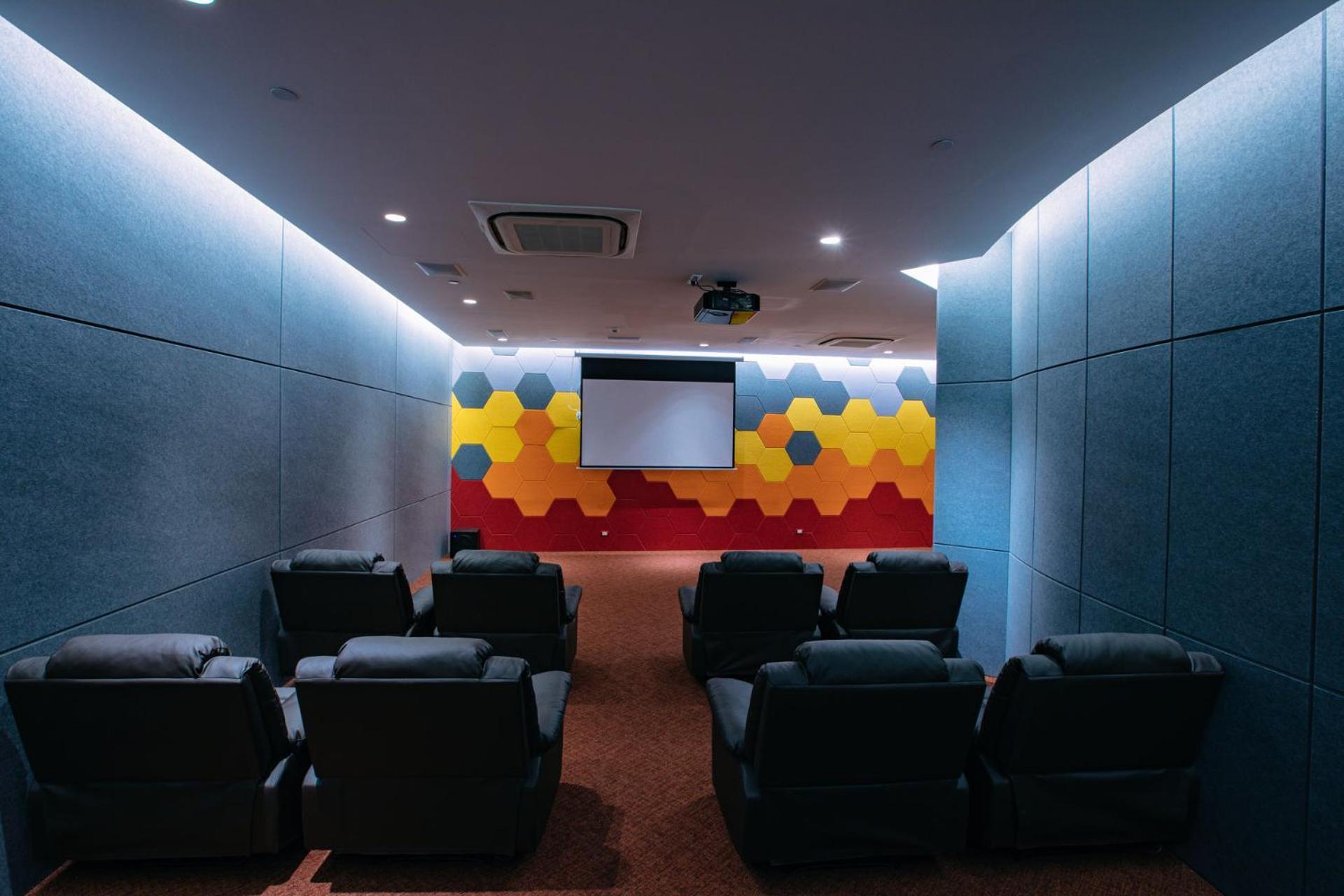 Residences At Acqua Madr Excellence Hotel Manila