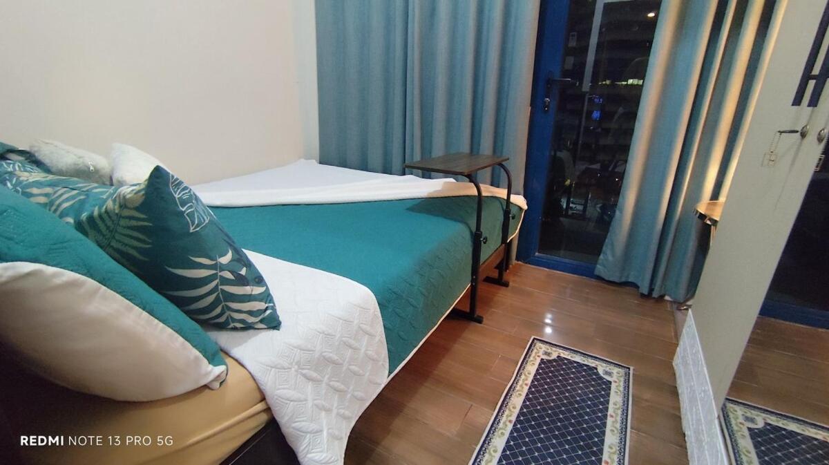Air Tower B Rm 445 Elegant And Cosy Makati Condoxd Apartment Manila