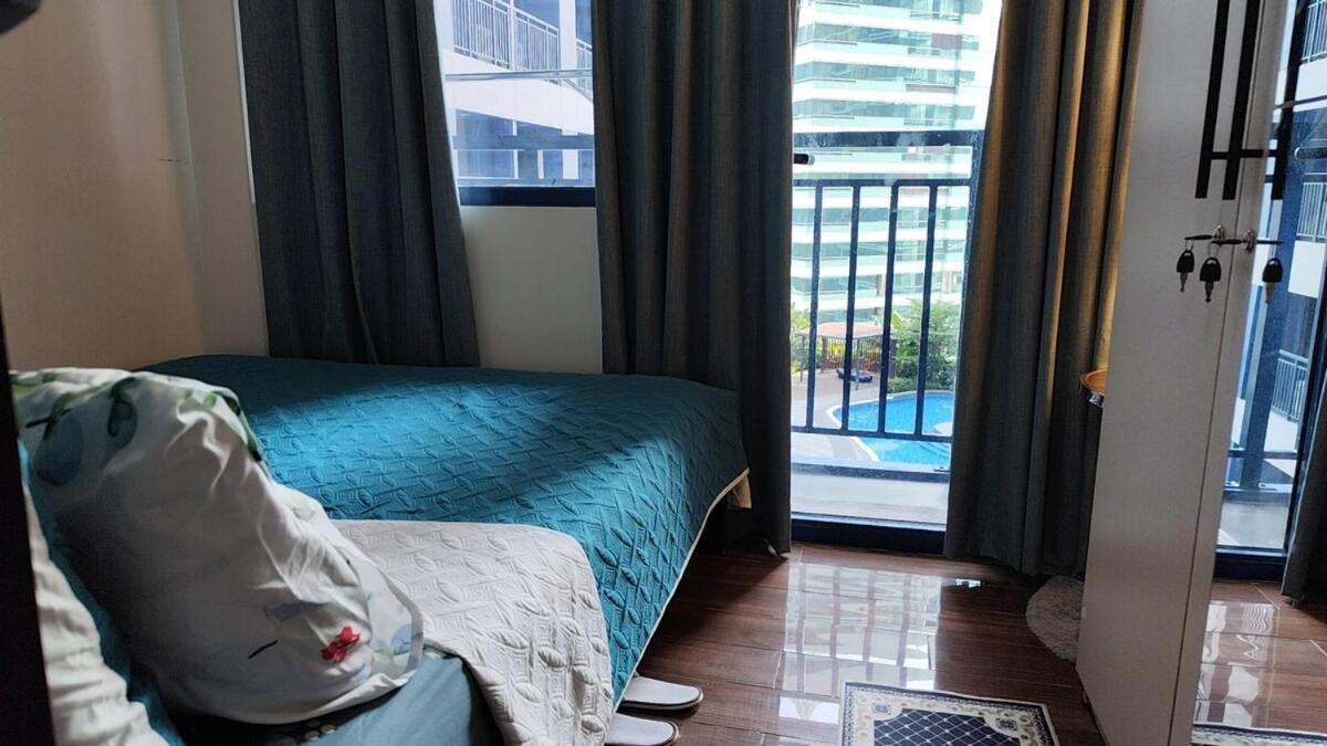 Apartment Air Tower B Rm 445 Elegant And Cosy Makati Condoxd Manila