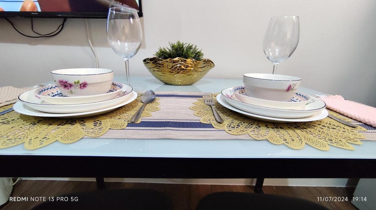 Apartment Air Tower B Rm 445 Elegant And Cosy Makati Condoxd *