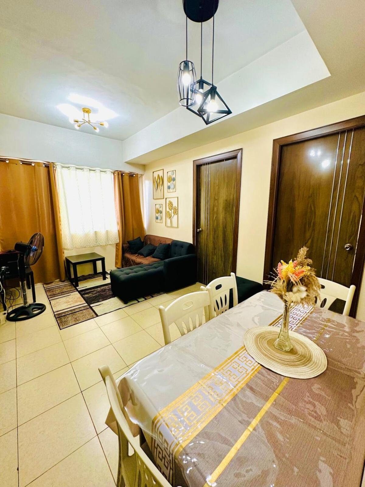 Apartment Unit For Big Groups With Videoke