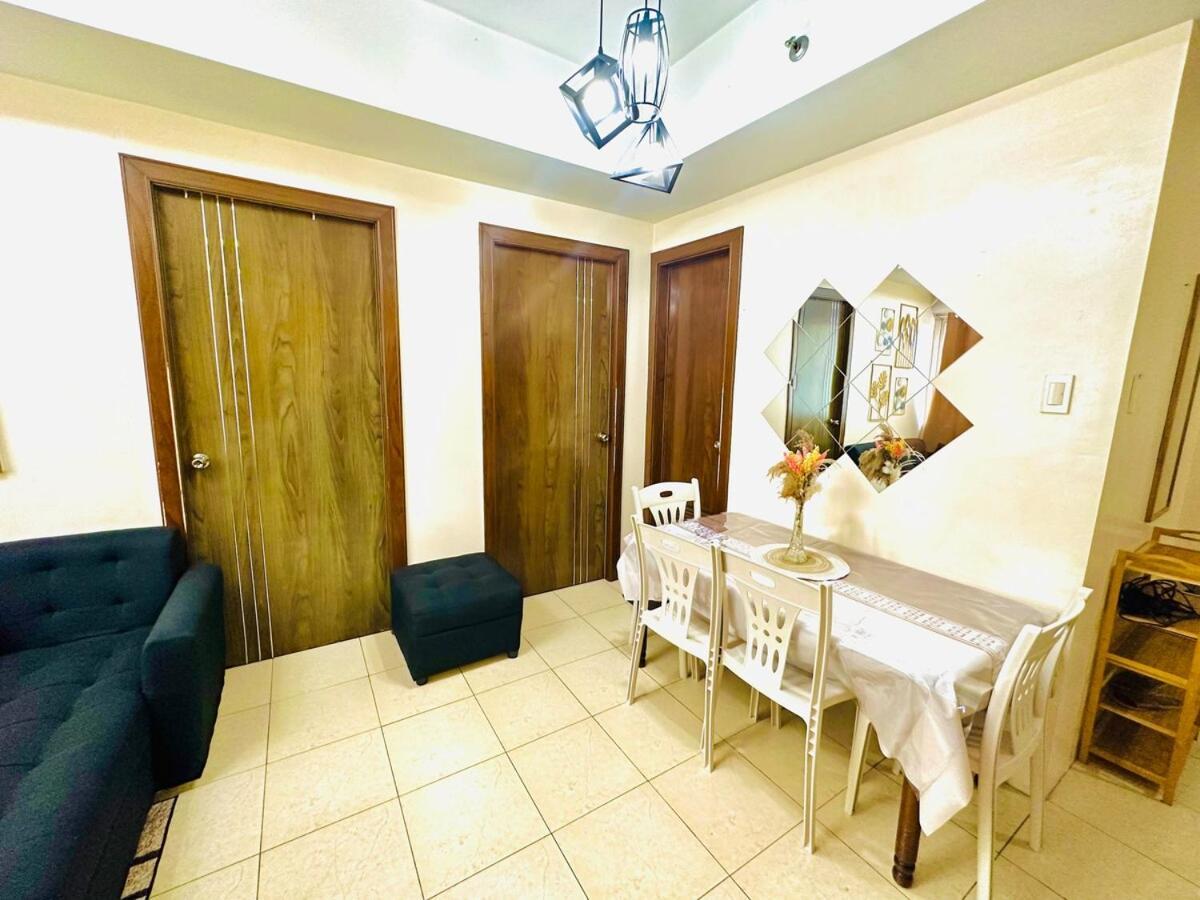 Unit For Big Groups With Videoke Apartment *
