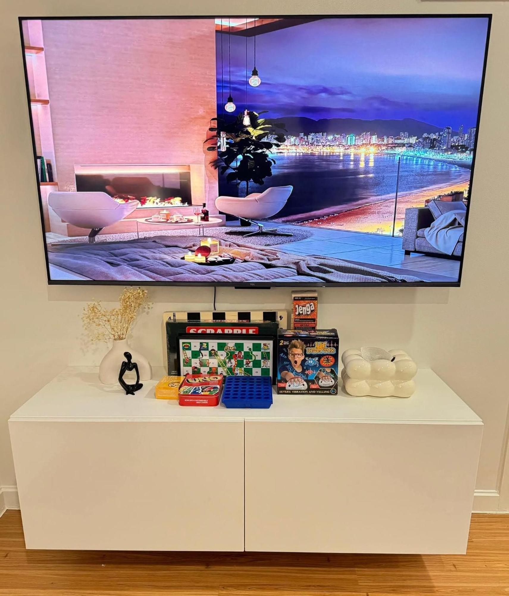 Jawen's Place - Azure Staycation Apartment *