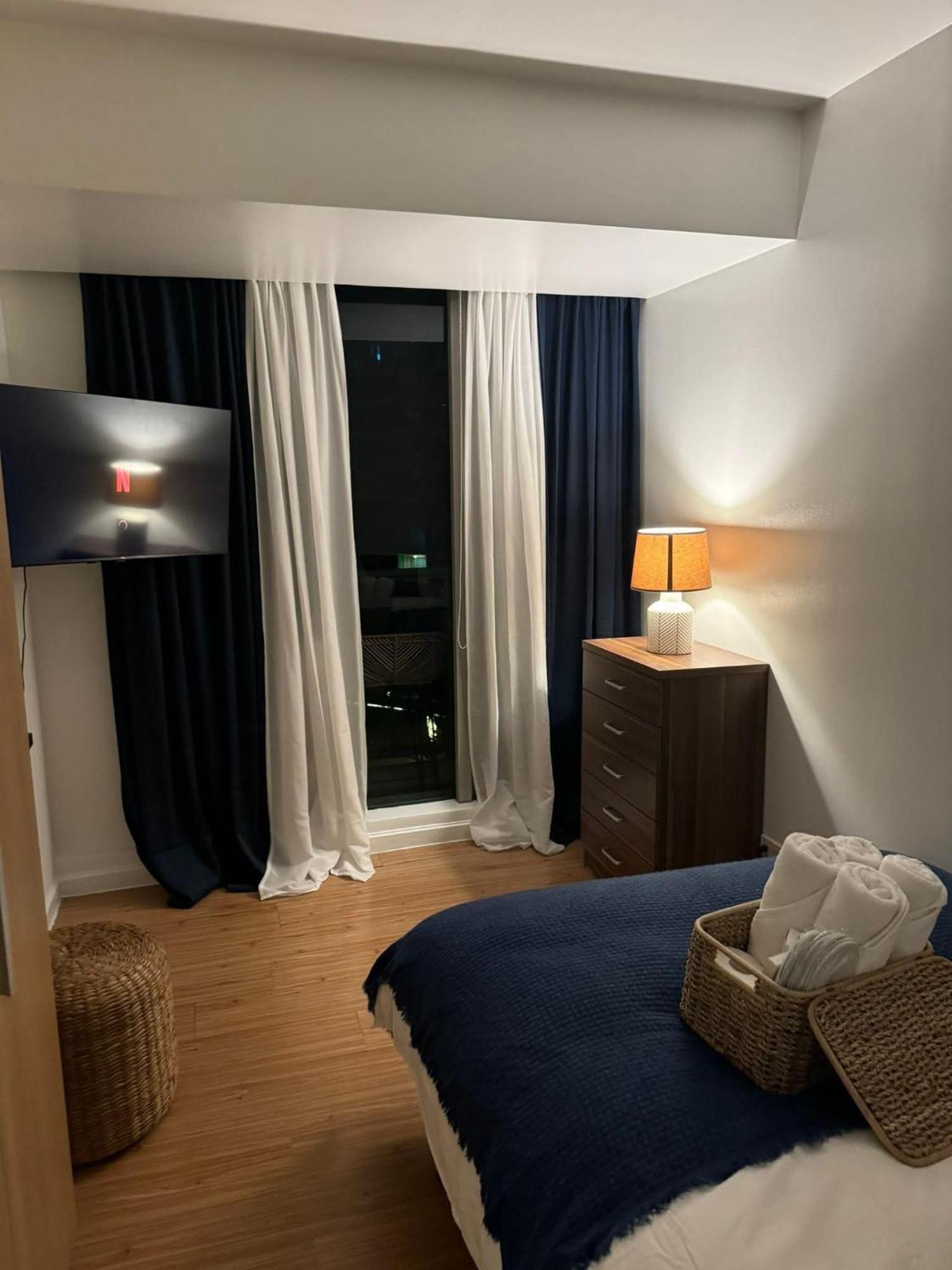 Jawen's Place - Azure Staycation Apartment *