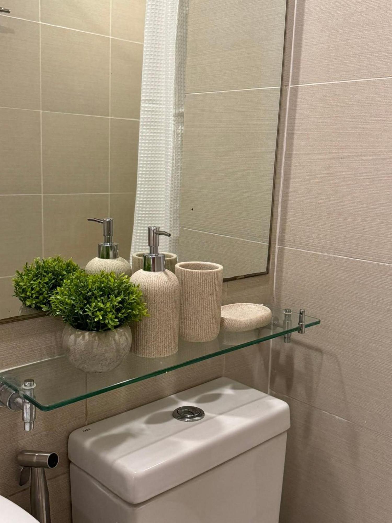 Jawen's Place - Azure Staycation Apartment Manila