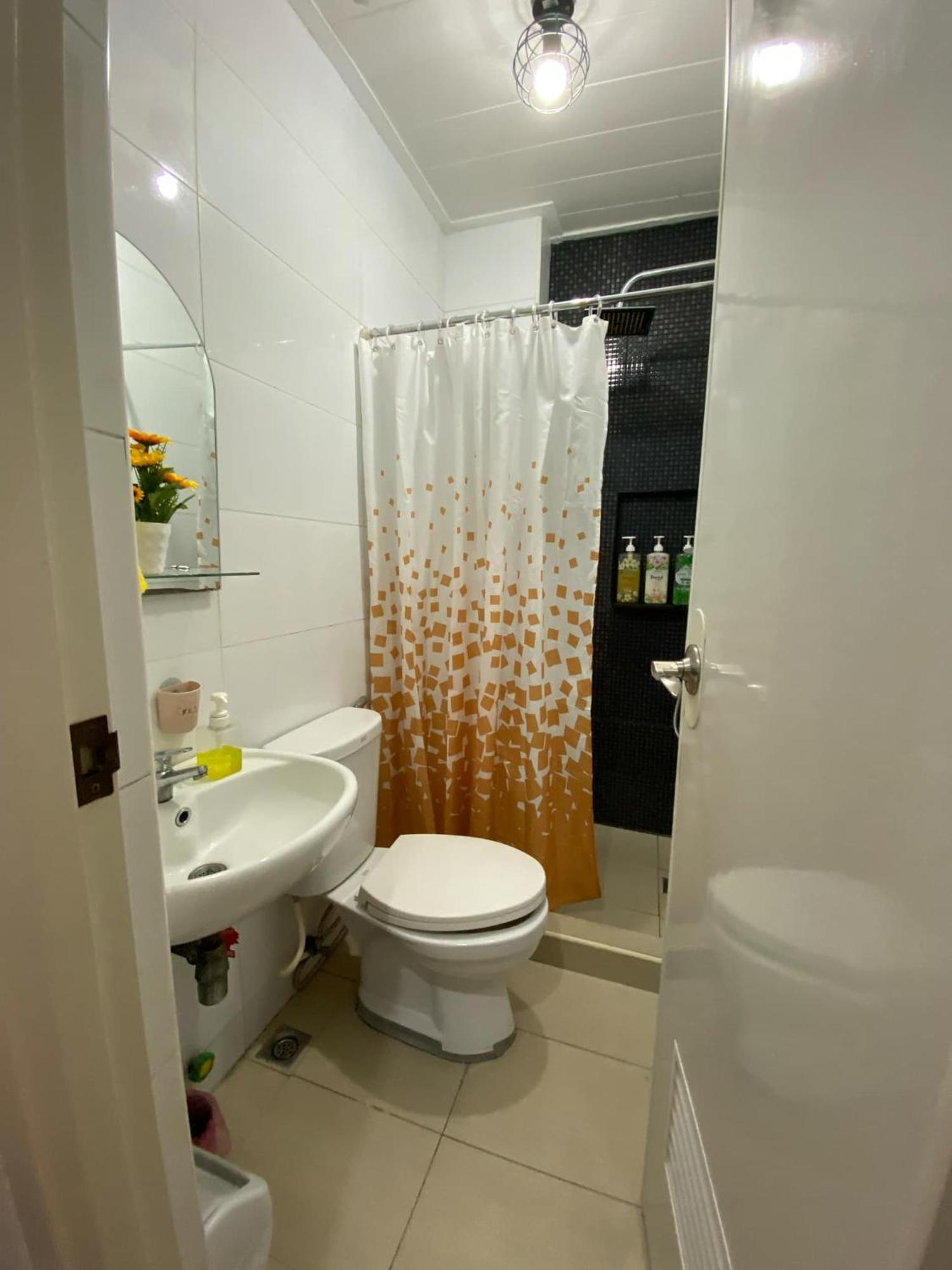 Aparthotel 19f W Nflix & Balcony Near Rob, Pgh, Acc Usm&slmc
