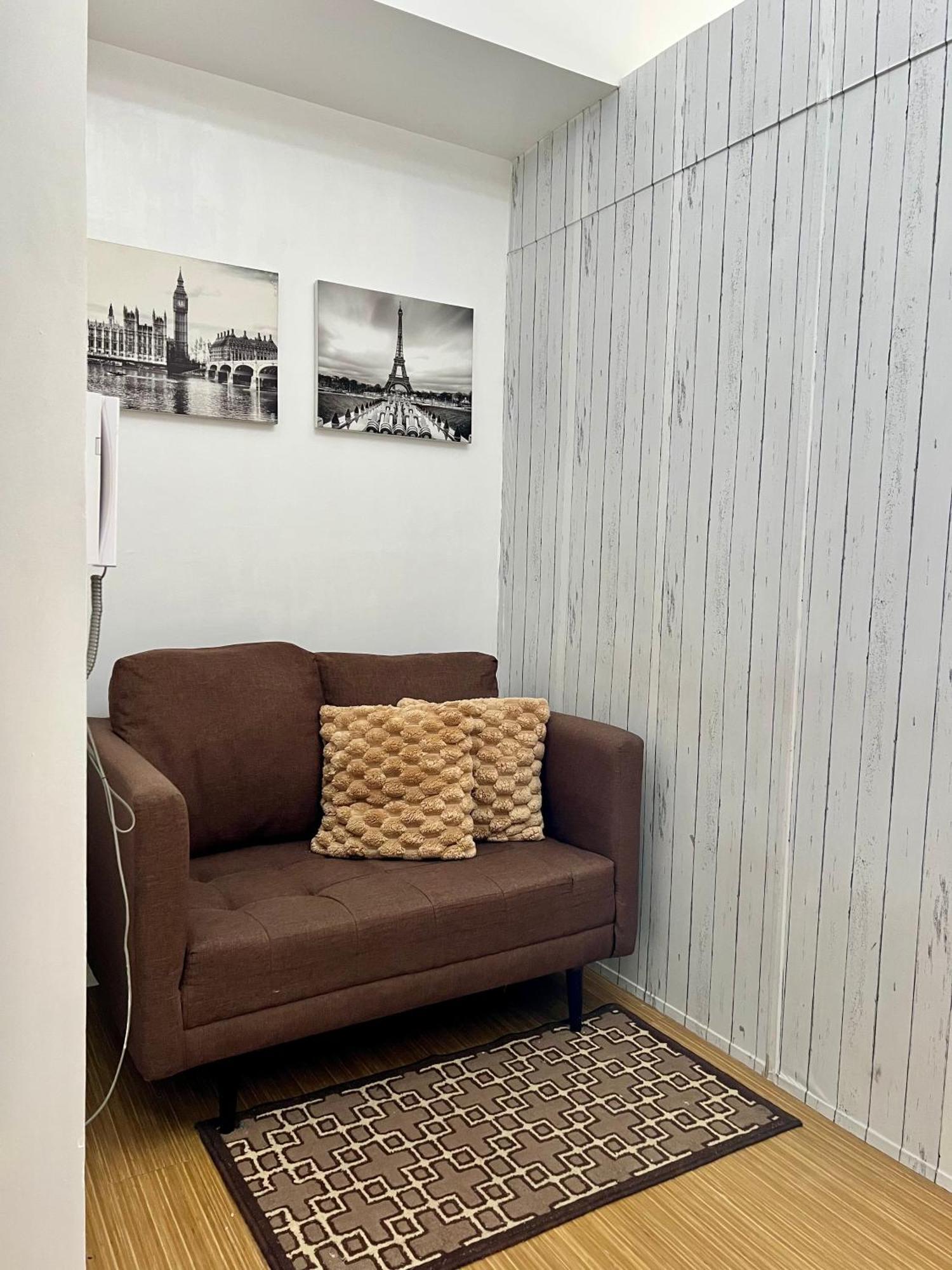 Taguig Grace Residences With Small Balcony * Manila